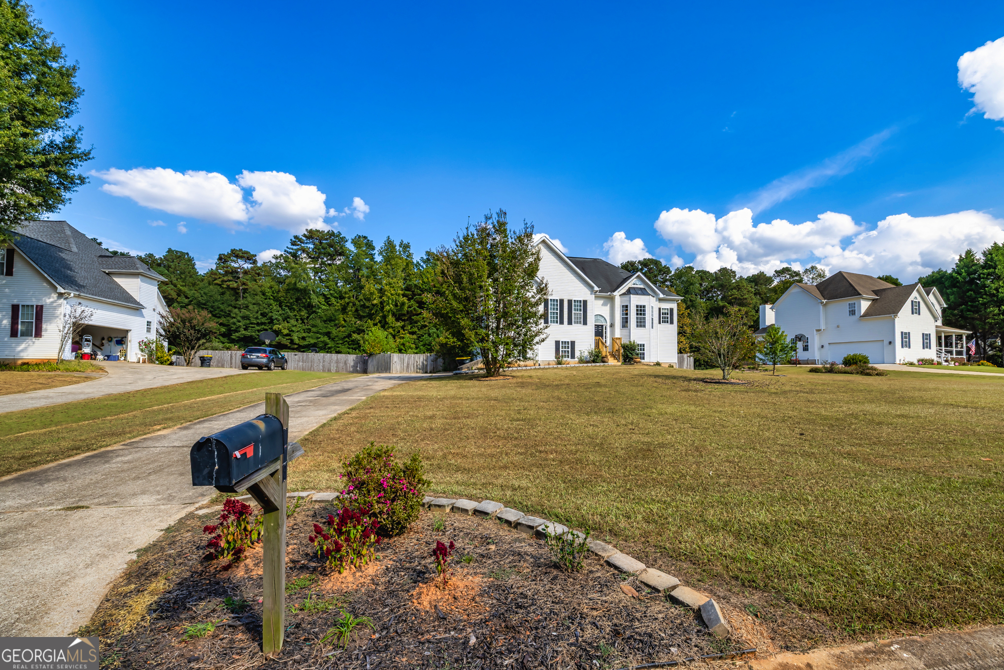 108 Waterford PL