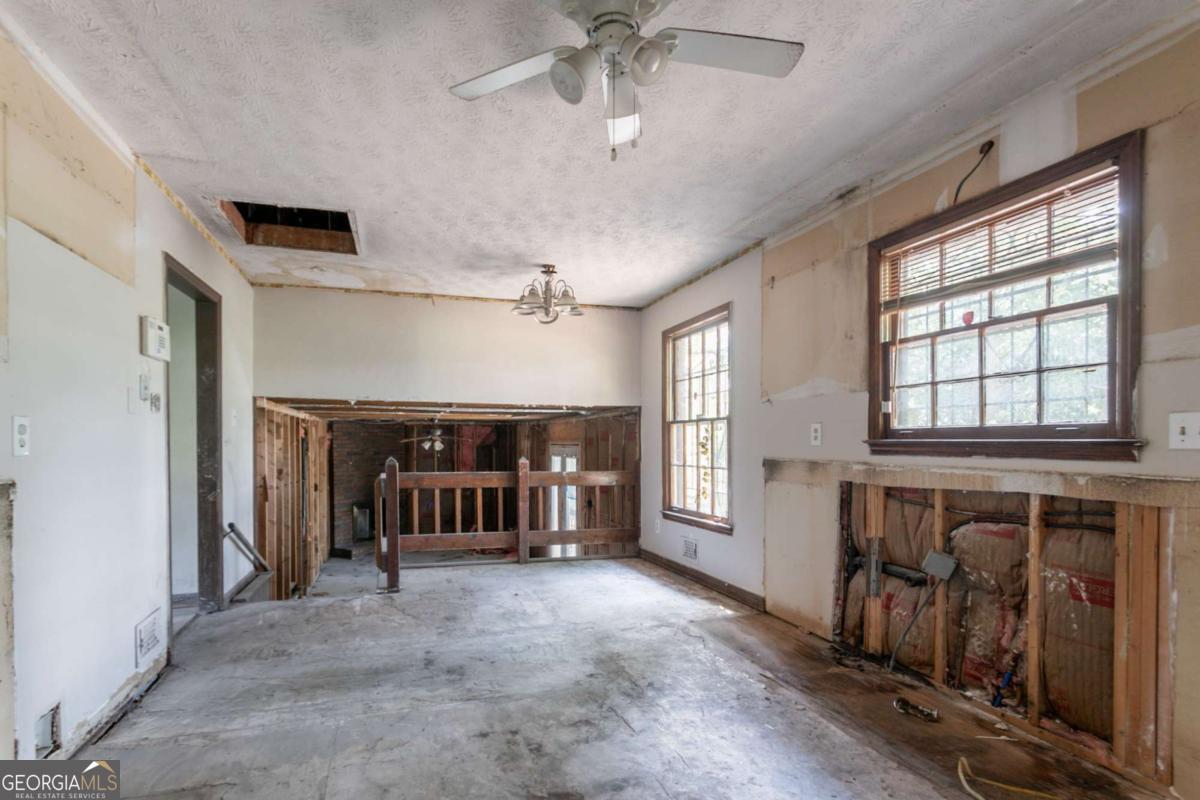 3600 River Hills CT