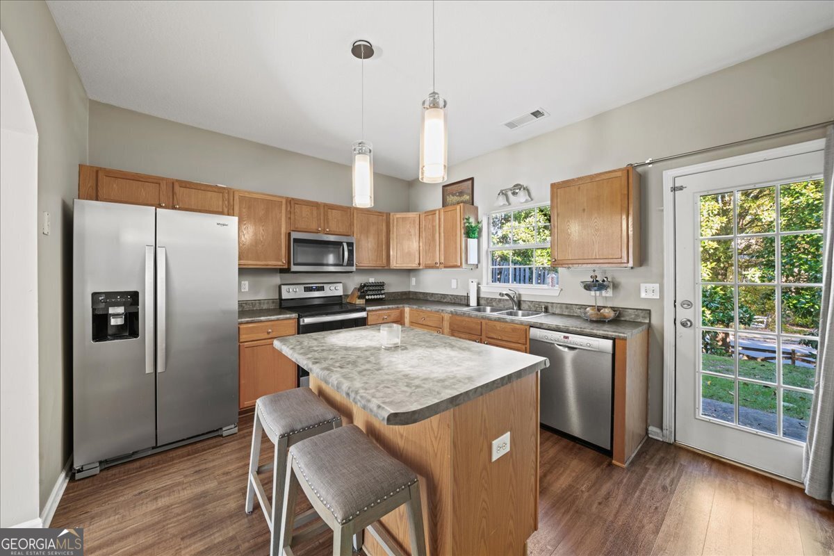 Lakeview Townhomes - Residential