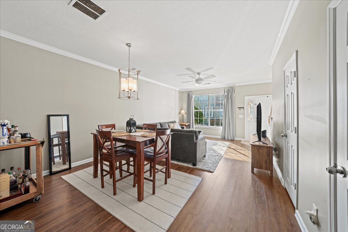 Lakeview Townhomes - Residential