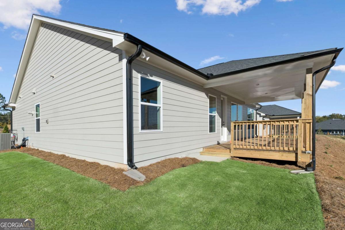 517 Barnfield WAY
