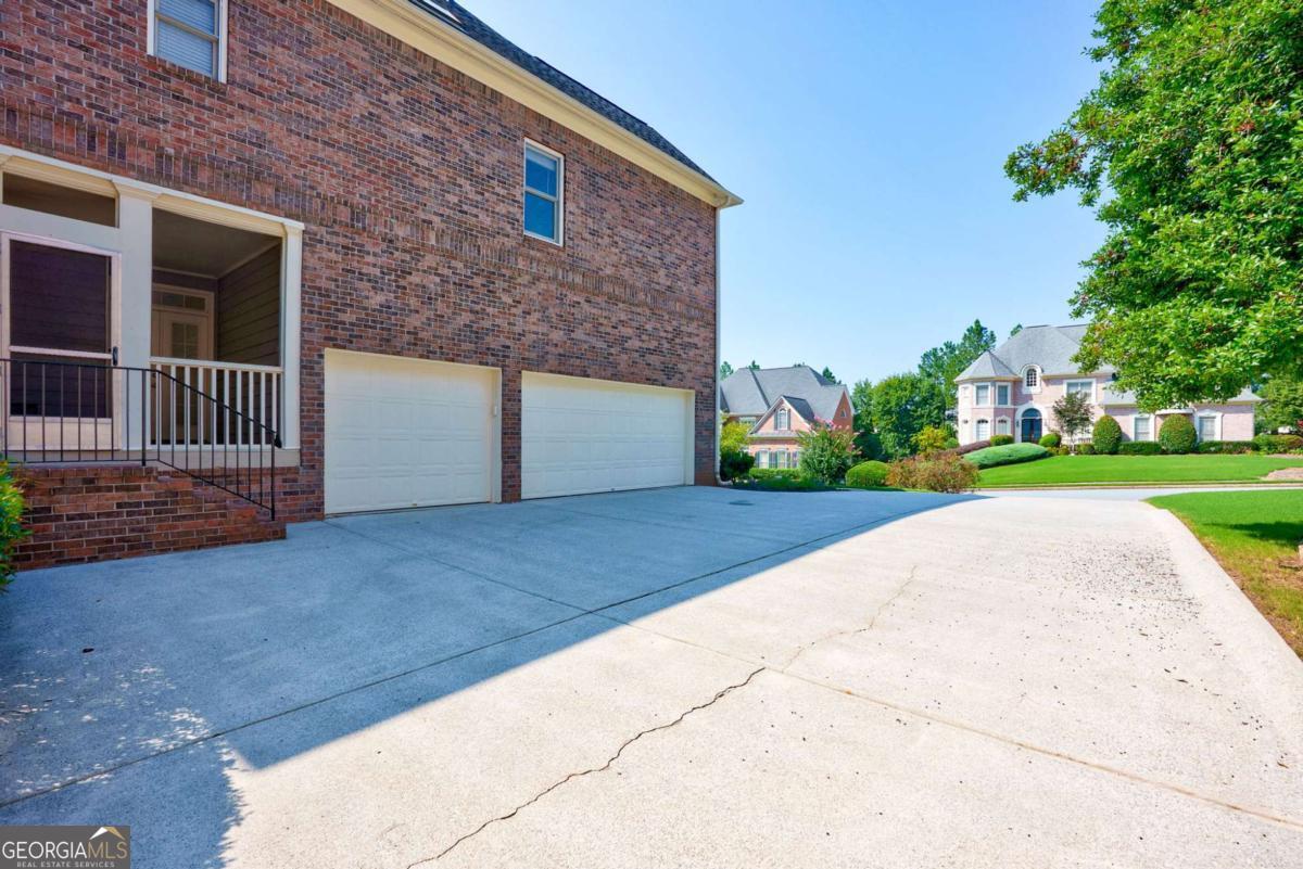 1570 Briergate DR