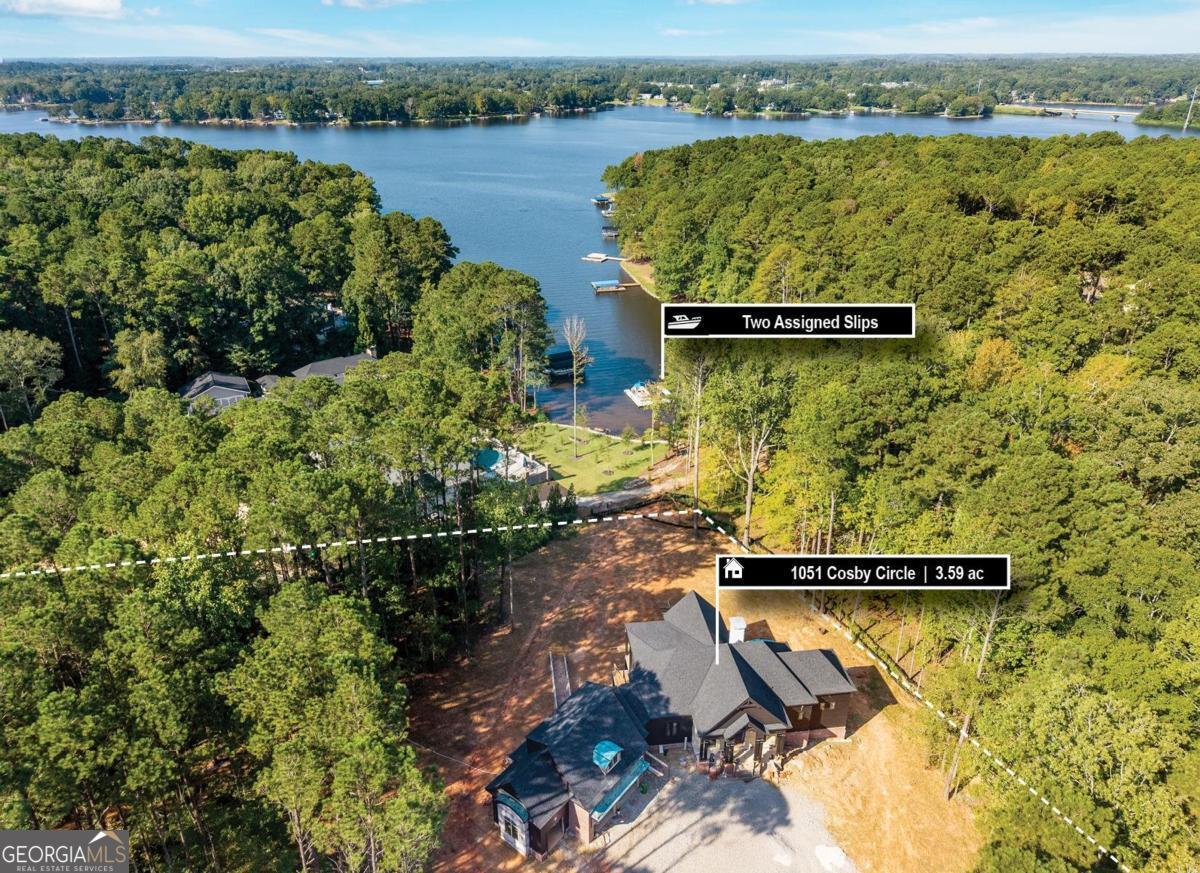 1051 Cosby CIR