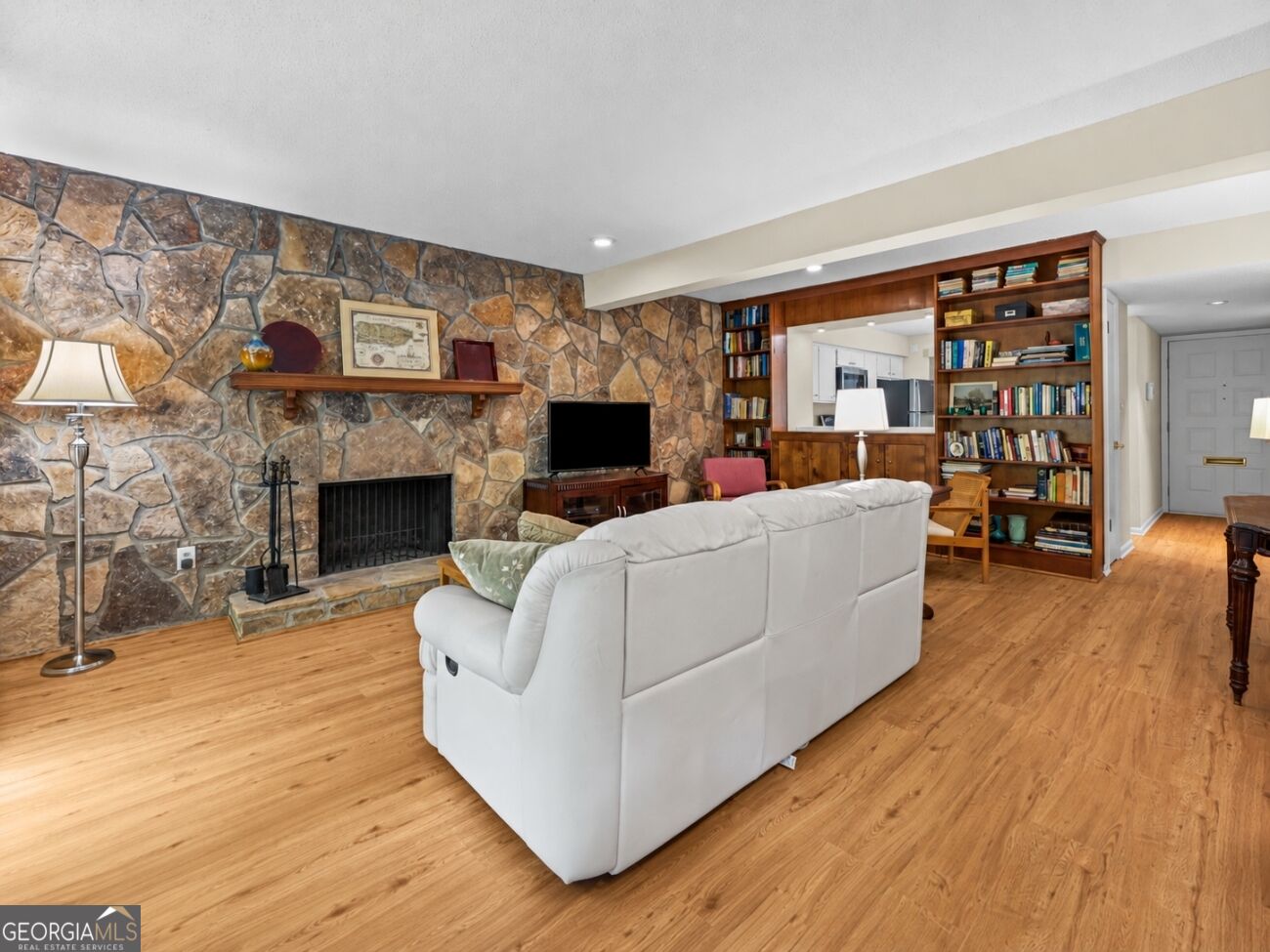 1237 Druid Knoll Dr NE
