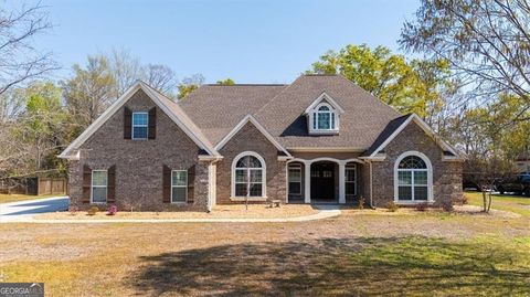 4046 Coosa DR Bonaire GA 31005