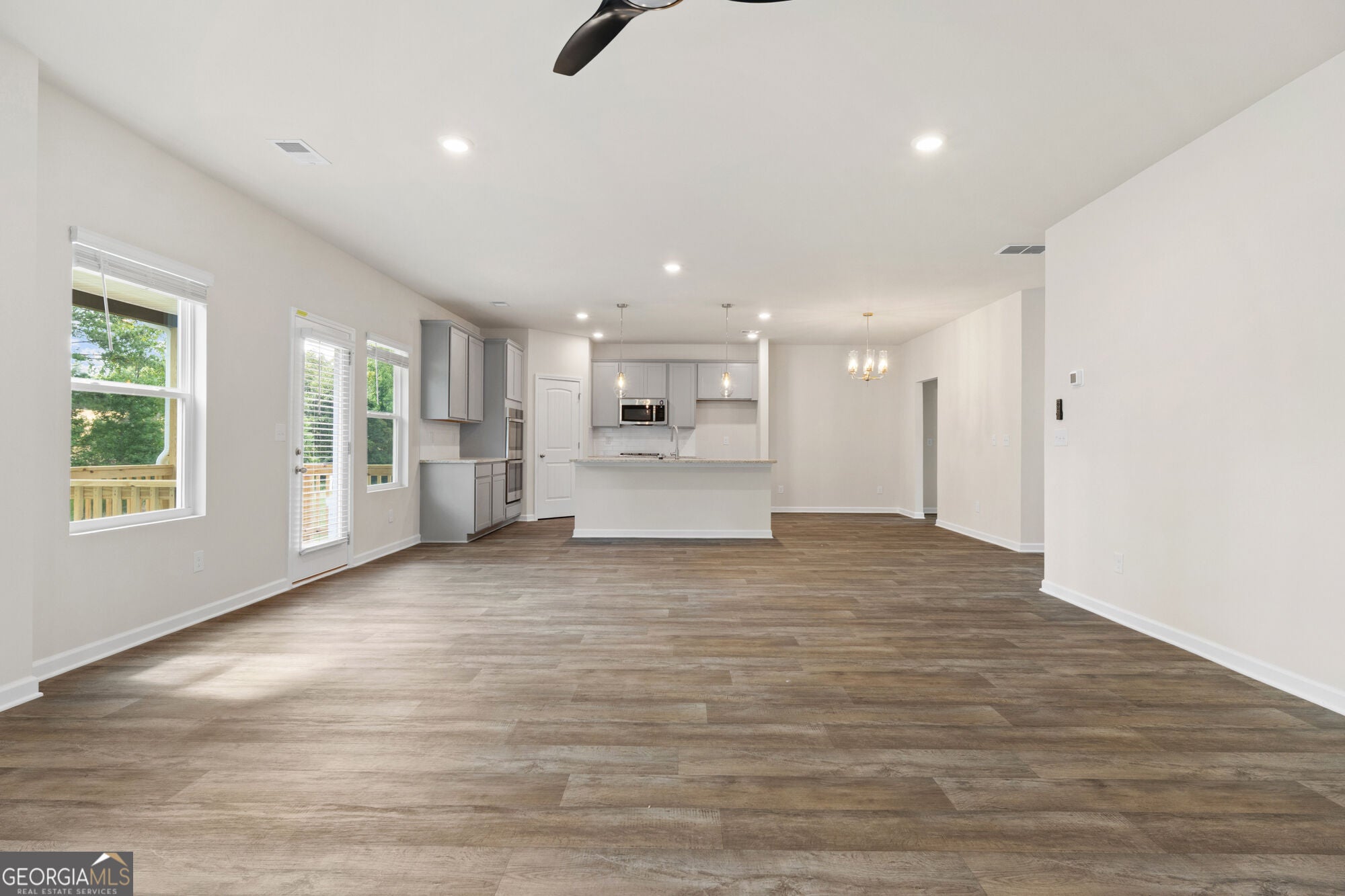 203 Orwell DR