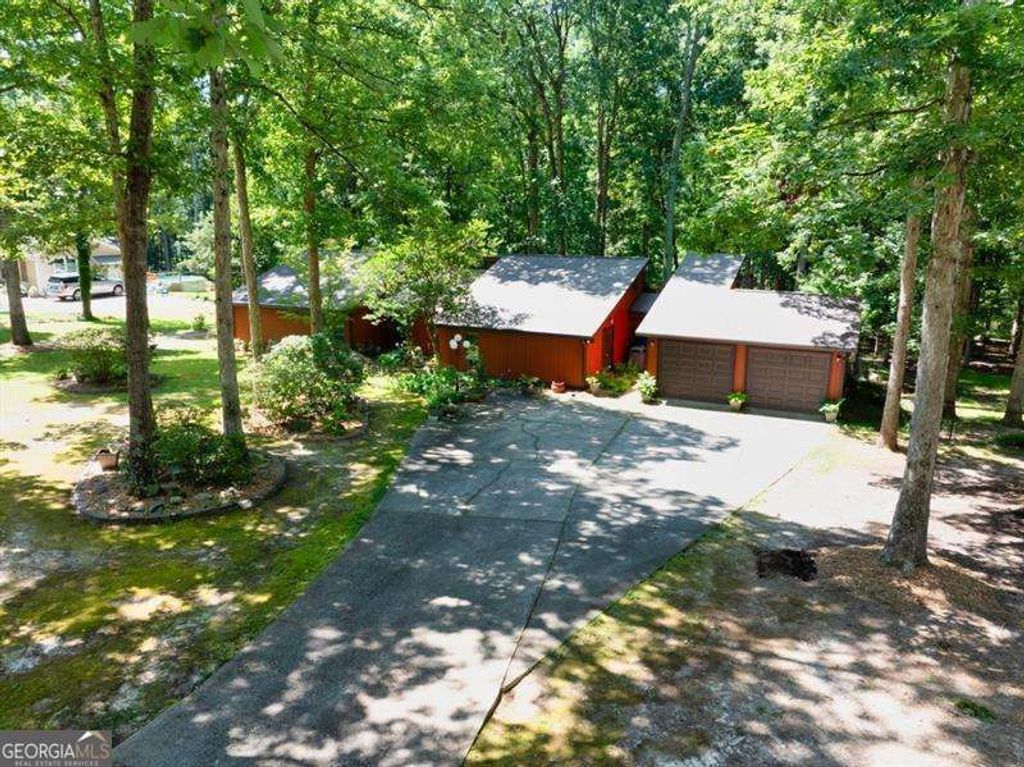 Photo of 686 Hillwood Court, Dacula, GA 30019 (MLS # 10655454)