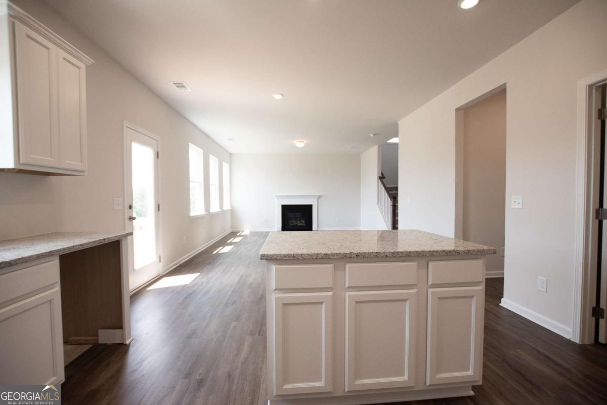 213 Bloomfield CIR