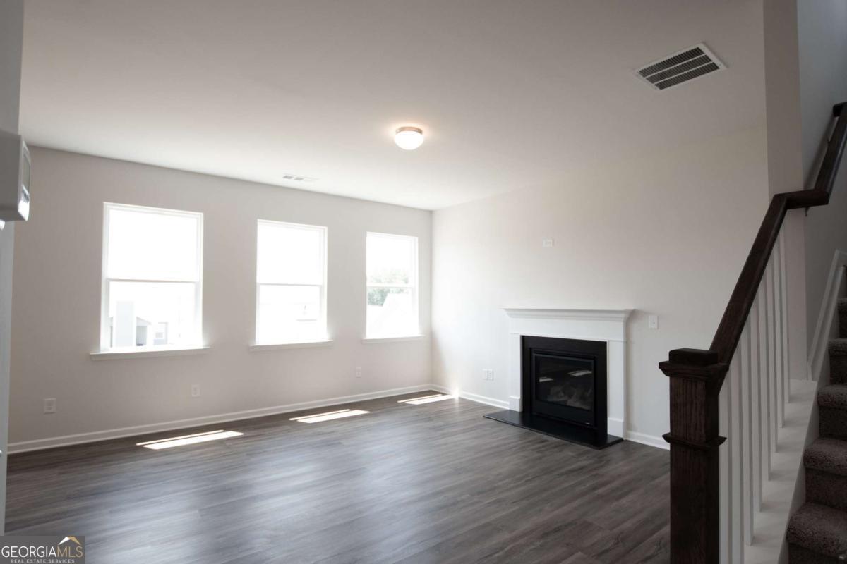 213 Bloomfield CIR
