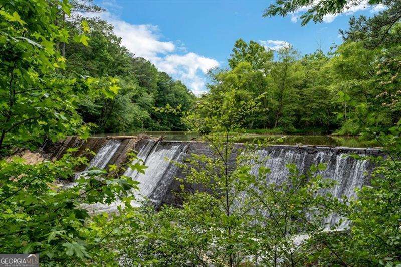 Douglasville, Georgia 30135, United States, 3 Bedrooms Bedrooms, ,4 BathroomsBathrooms,Residential,Active,12936