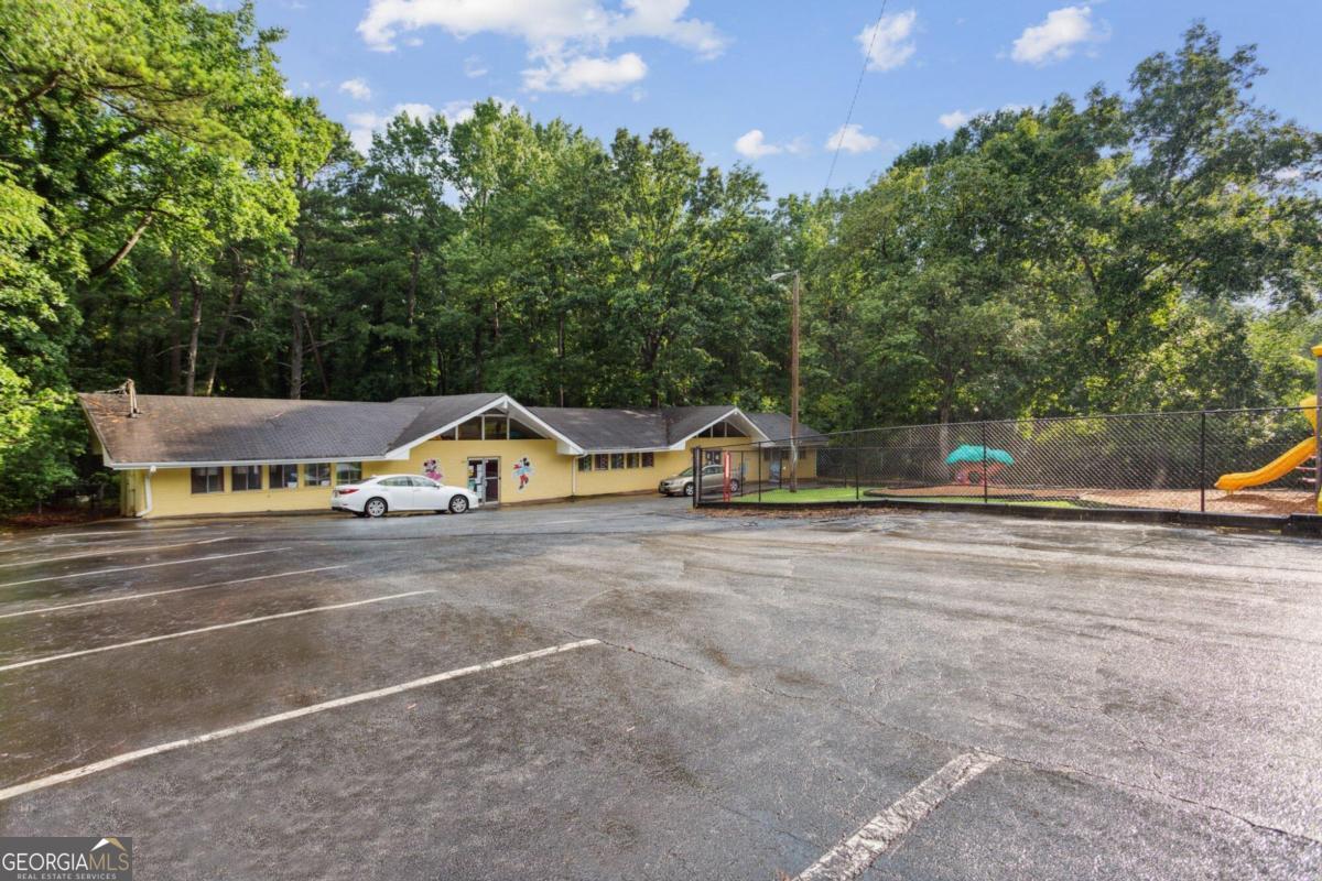 3471 Glenwood RD SE