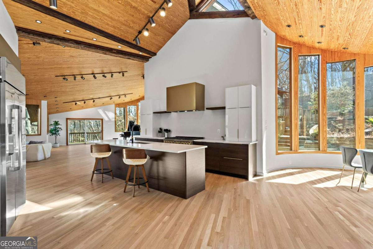 CHASTAIN PARK - Residential