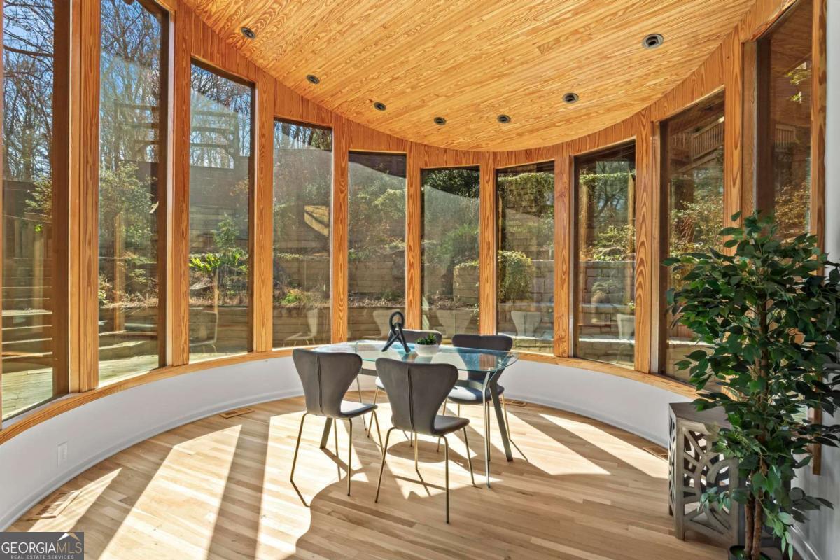 CHASTAIN PARK - Residential