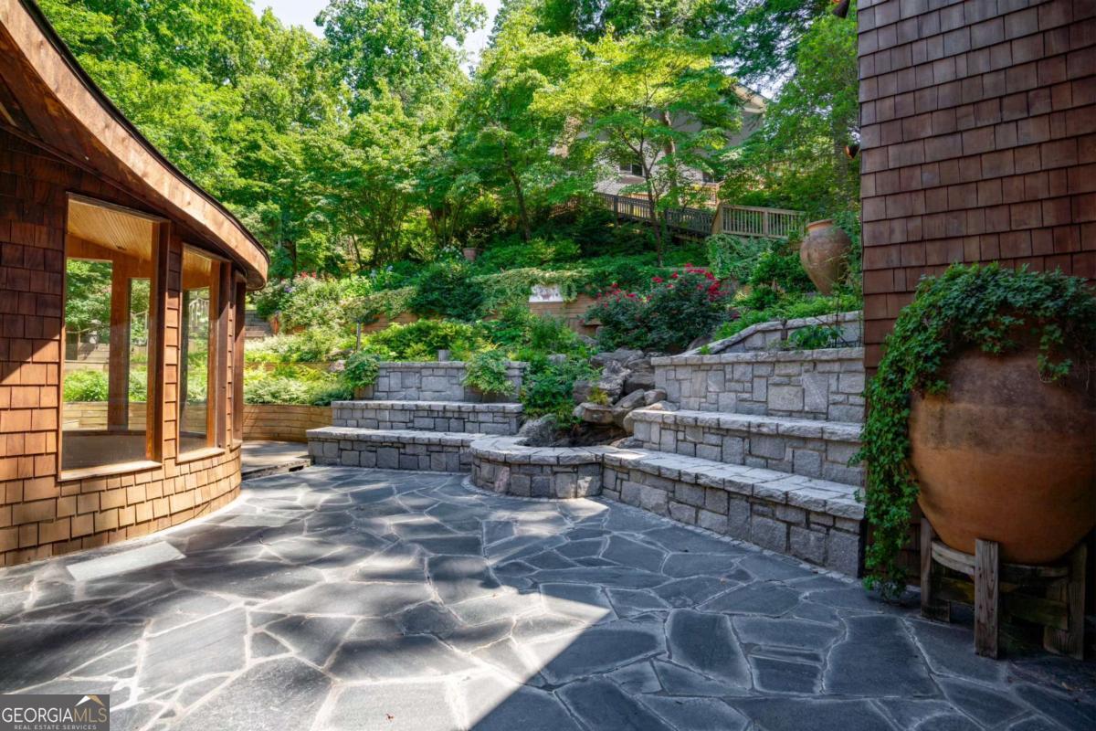 CHASTAIN PARK - Residential