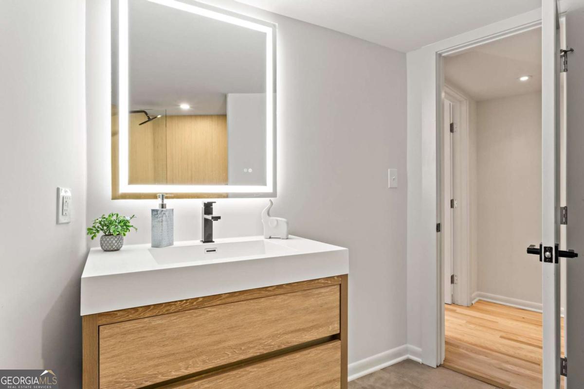 CHASTAIN PARK - Residential