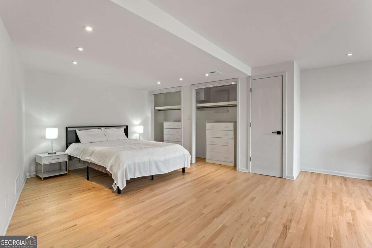 CHASTAIN PARK - Residential