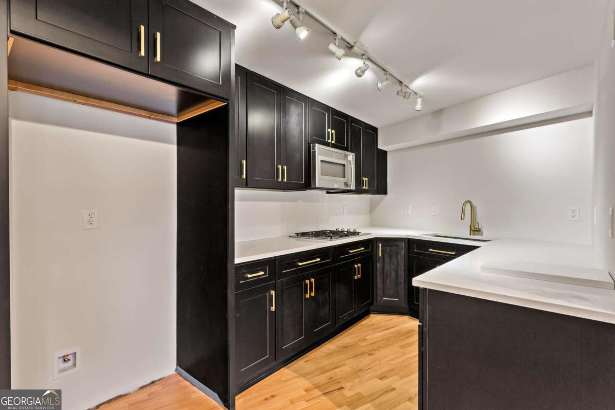 CHASTAIN PARK - Residential
