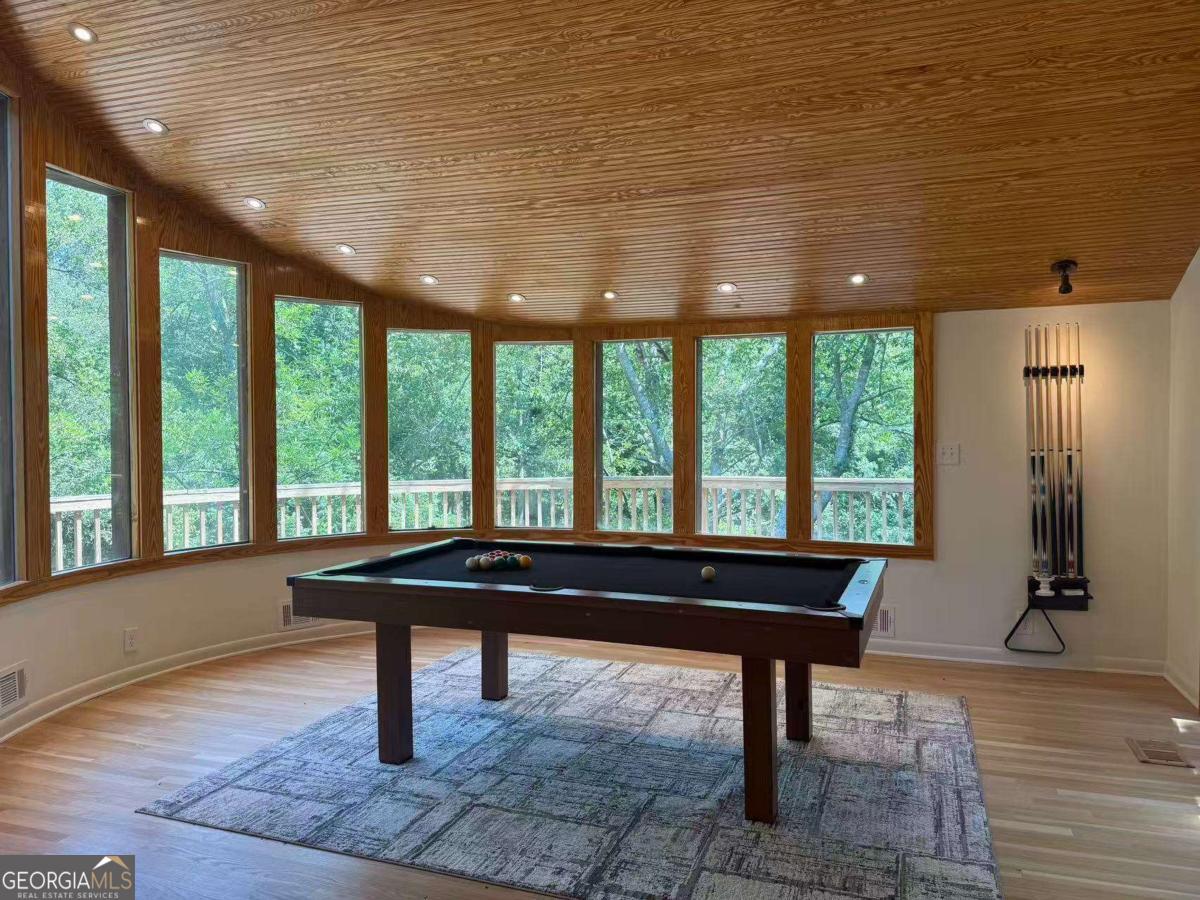CHASTAIN PARK - Residential