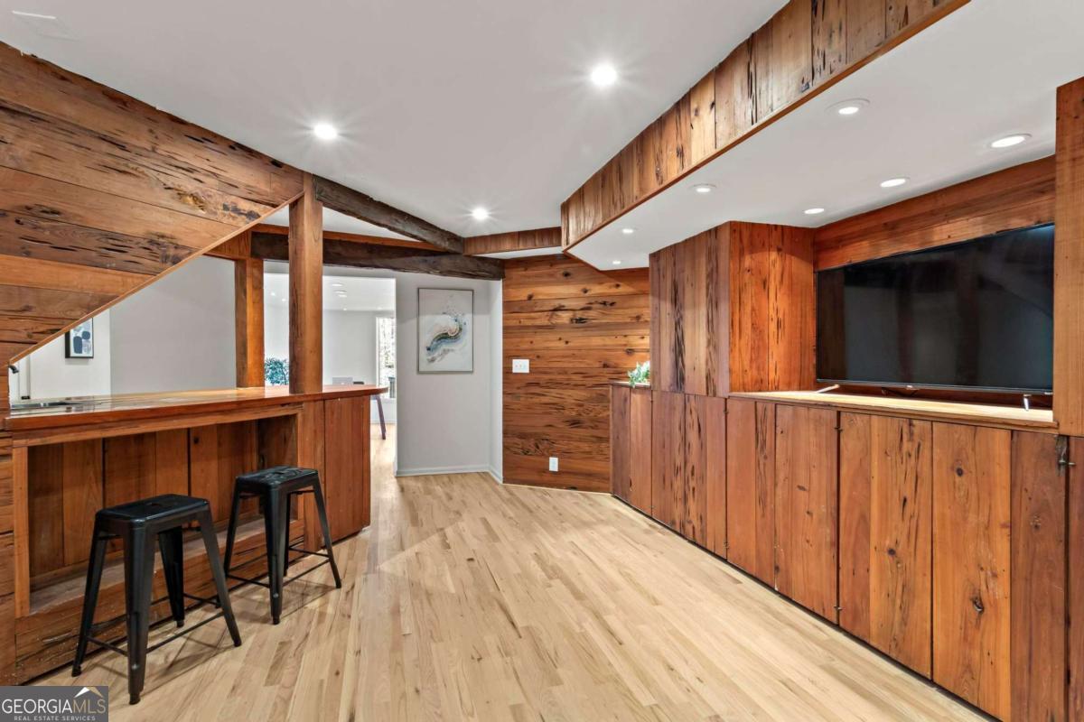 CHASTAIN PARK - Residential