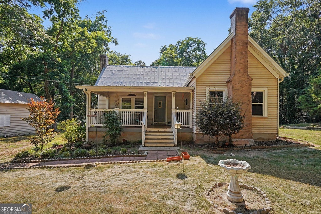Photo of 139 Mcgee Street, Flovilla, GA 30216 (MLS # 10803239)