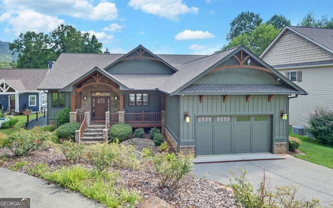 577 Beech Cove DR