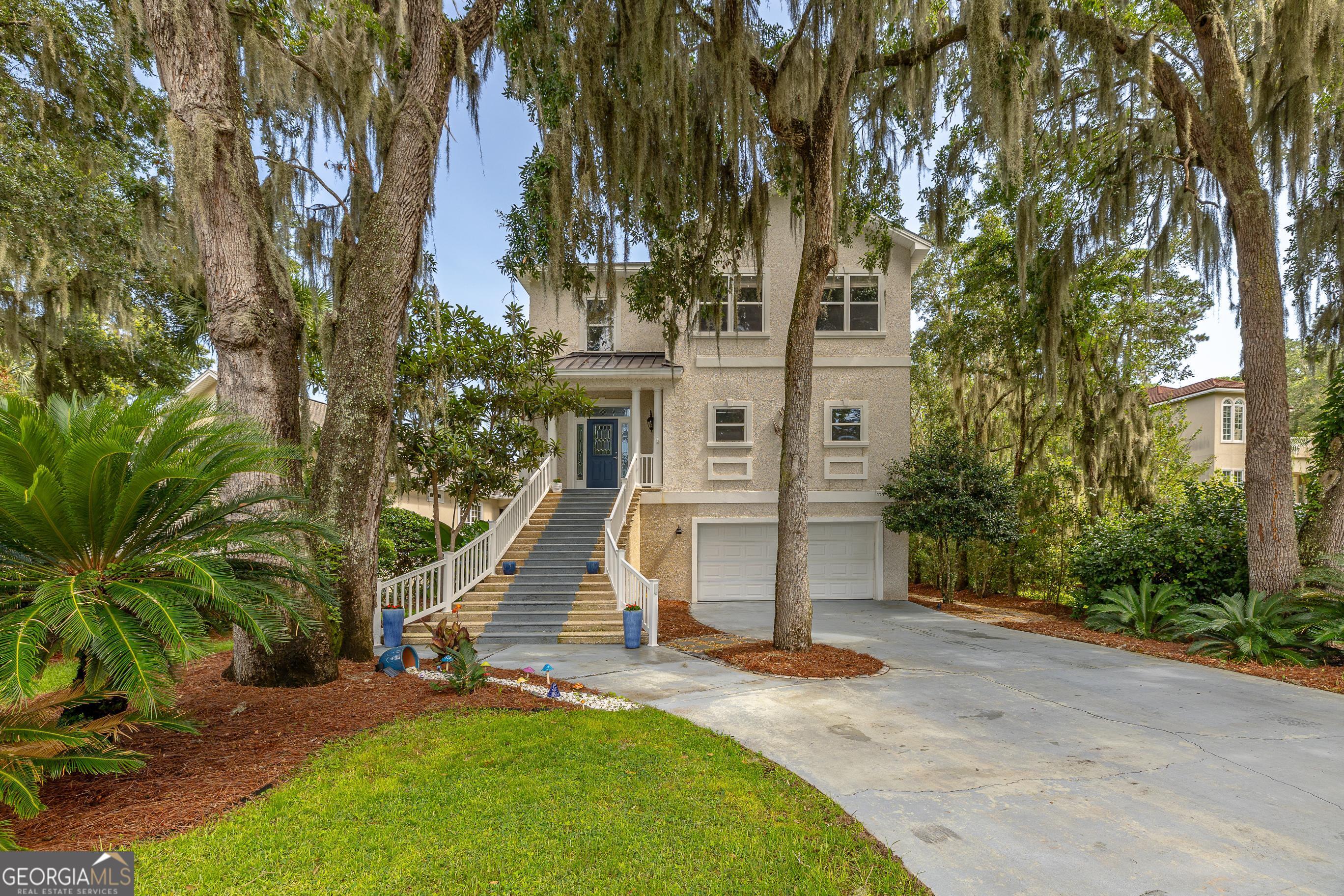 104 Montrose