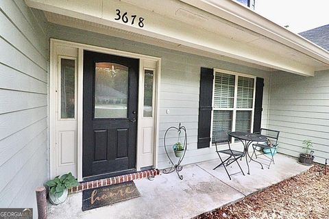 A home in Valdosta