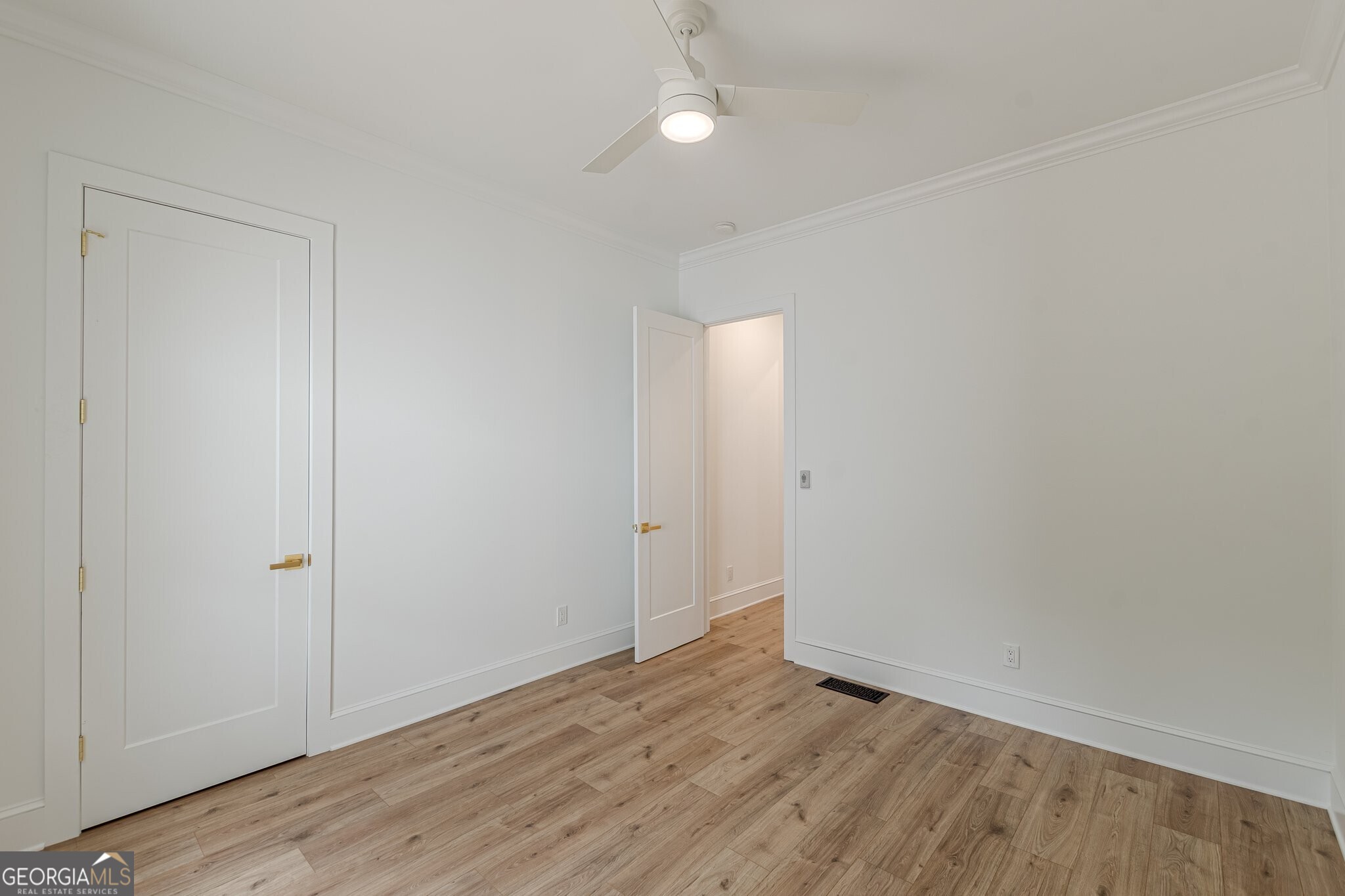 Rudd's Alley - Residential