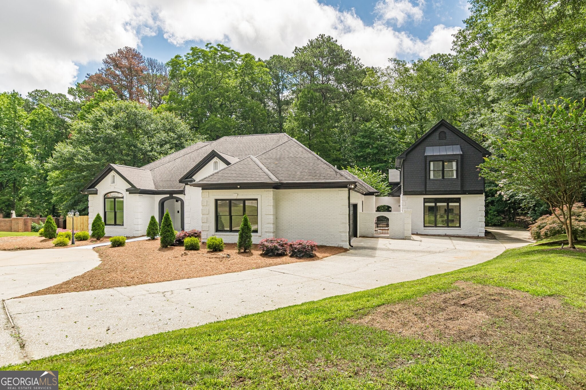 6394 Wood Valley RD