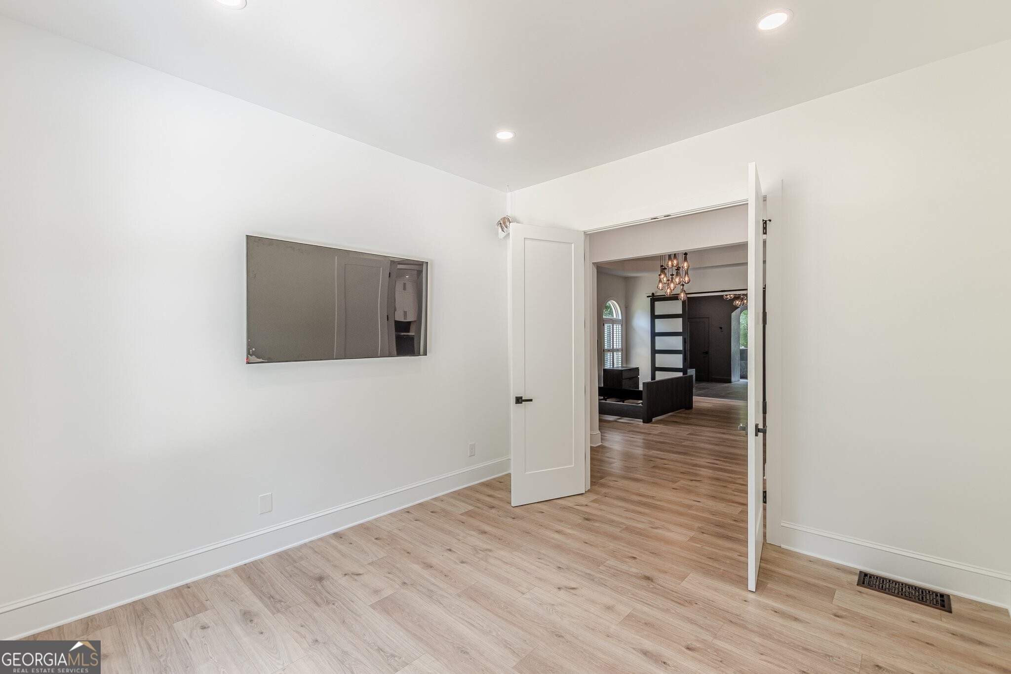 Rudd's Alley - Residential