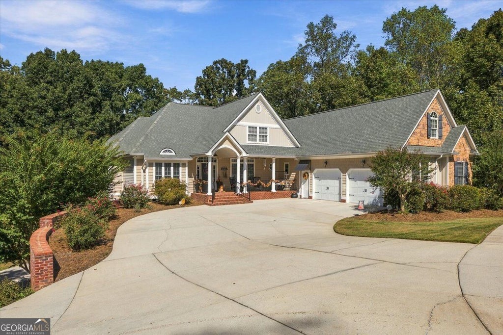 Photo of 56 Saddle Brooke Lane, Rock Spring, GA 30739 (MLS # 10873379)