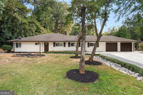 2410 Rugby AVE Atlanta GA 30337