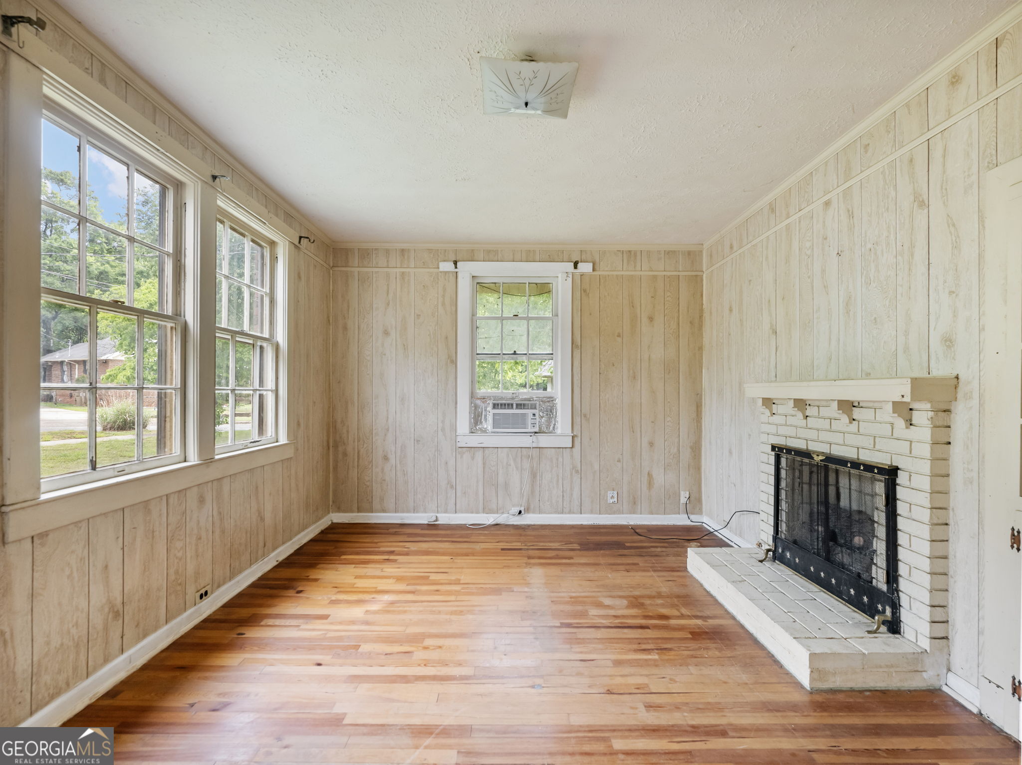 22 C AVE