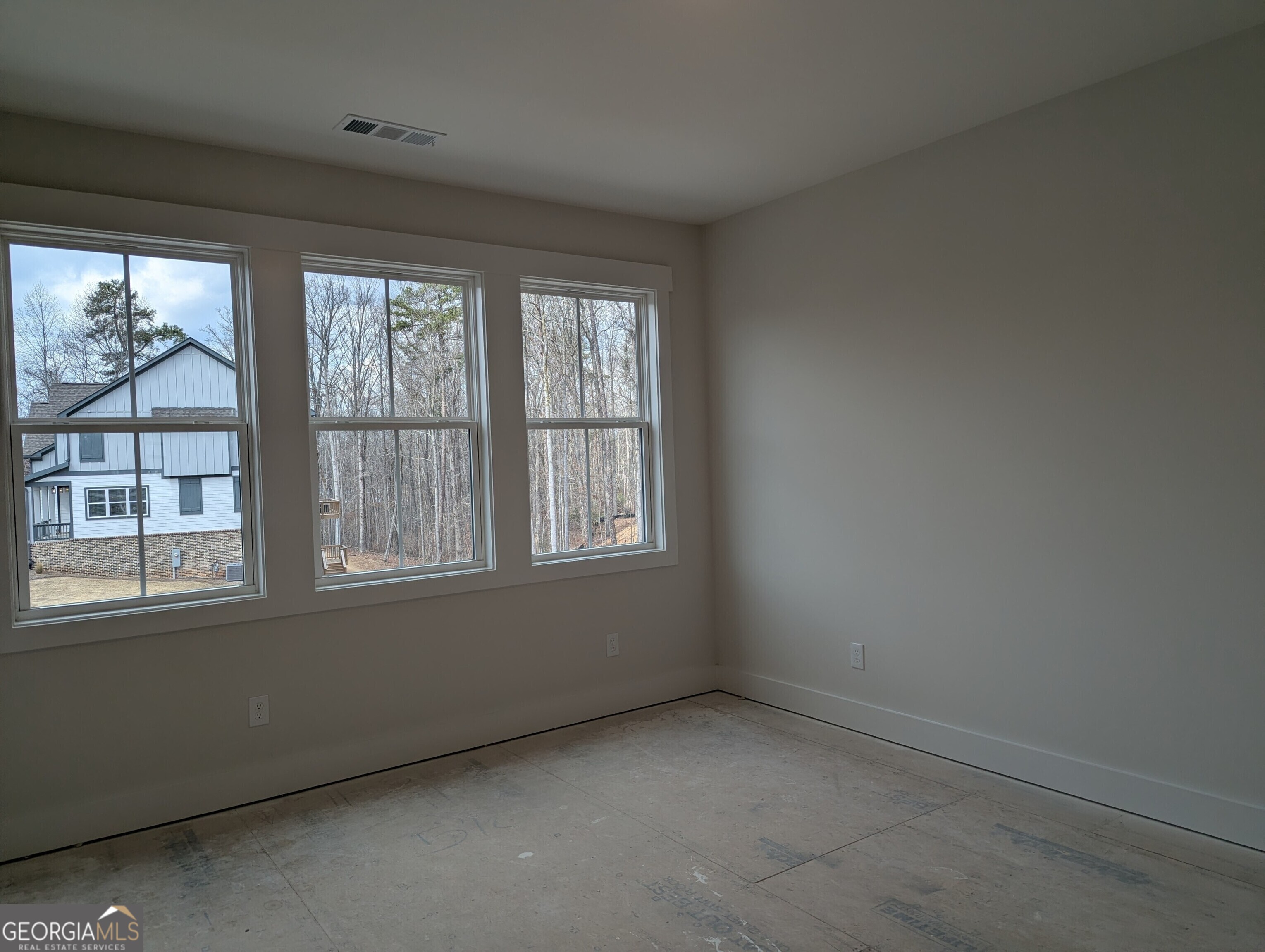 The Chatsworth Plan by Peachtree Residential. Quick Move-in! This beau – image 26