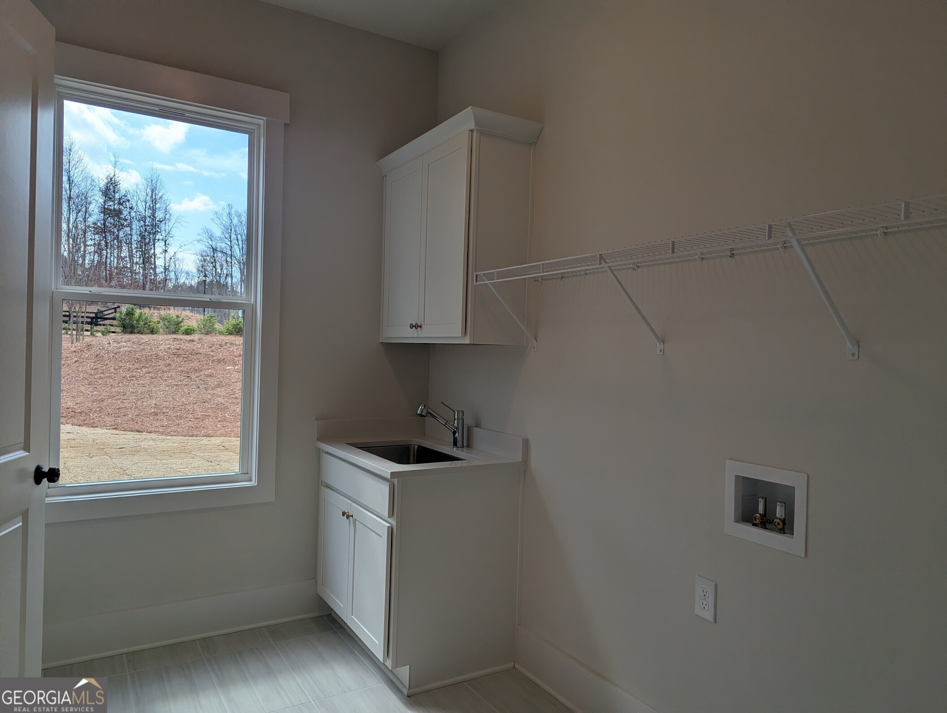 The Chatsworth Plan by Peachtree Residential. Quick Move-in! This beau – image 16