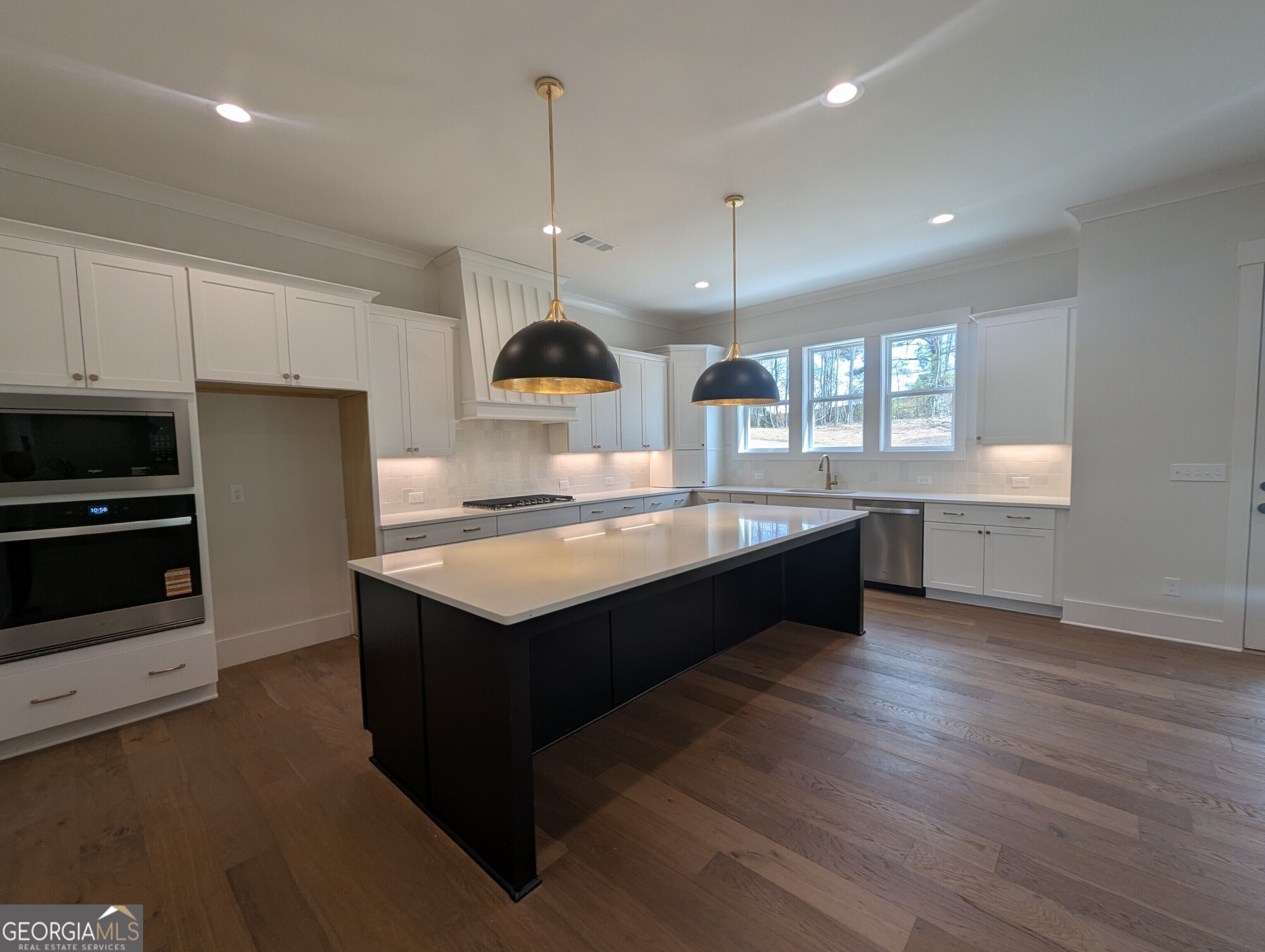 The Chatsworth Plan by Peachtree Residential. Quick Move-in! This beau – image 10