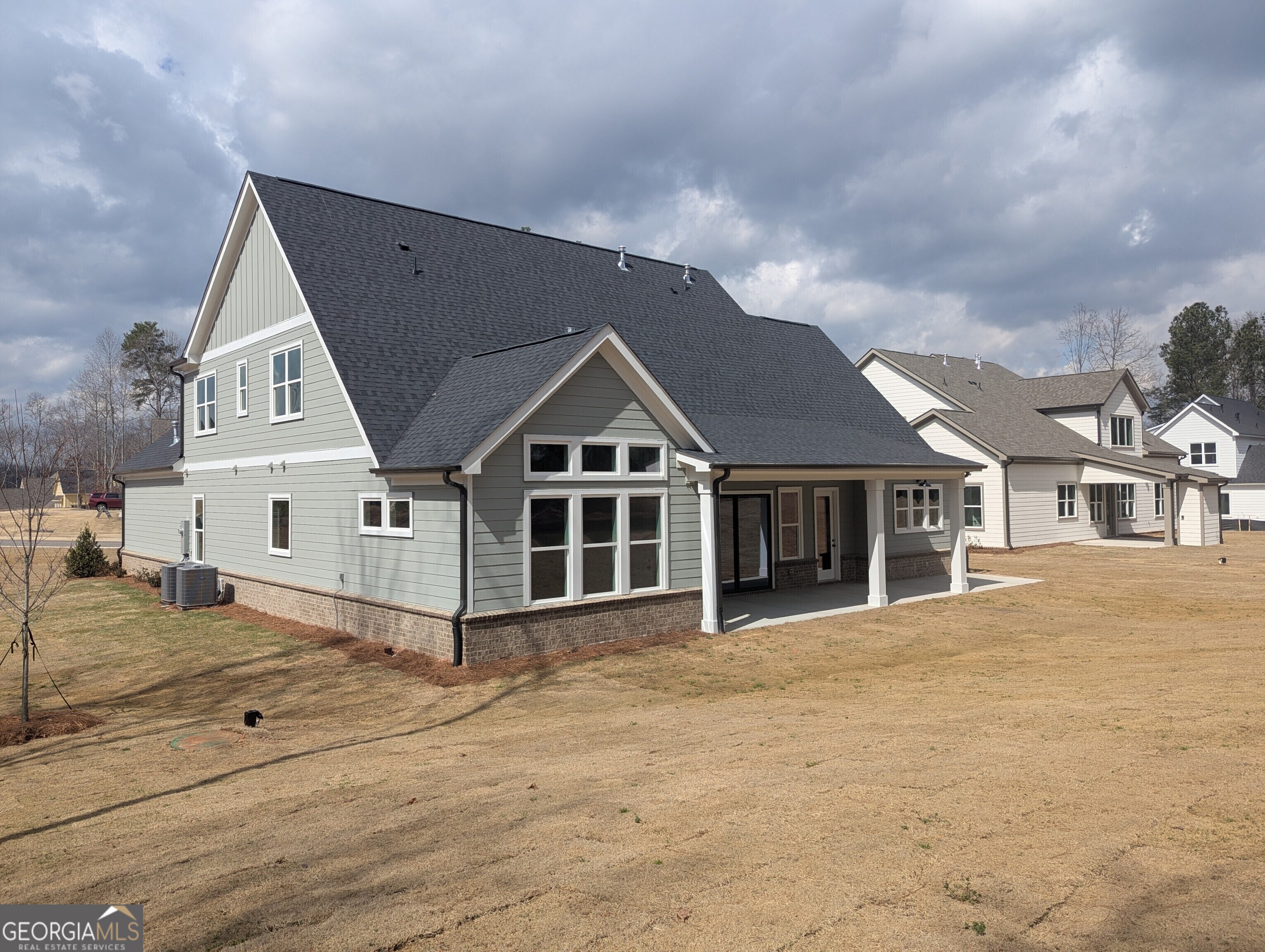 The Chatsworth Plan by Peachtree Residential. Quick Move-in! This beau – image 32