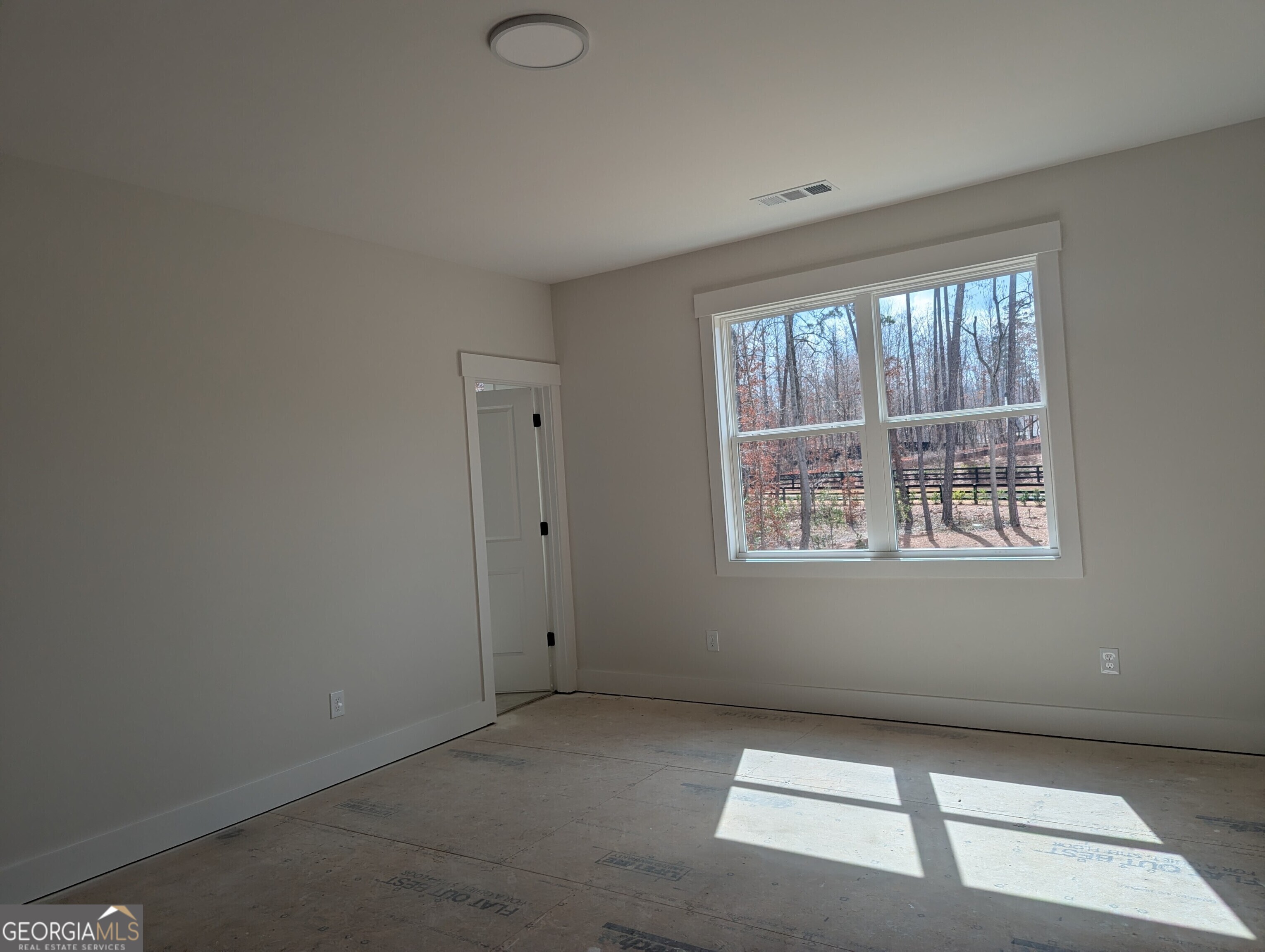 The Chatsworth Plan by Peachtree Residential. Quick Move-in! This beau – image 21