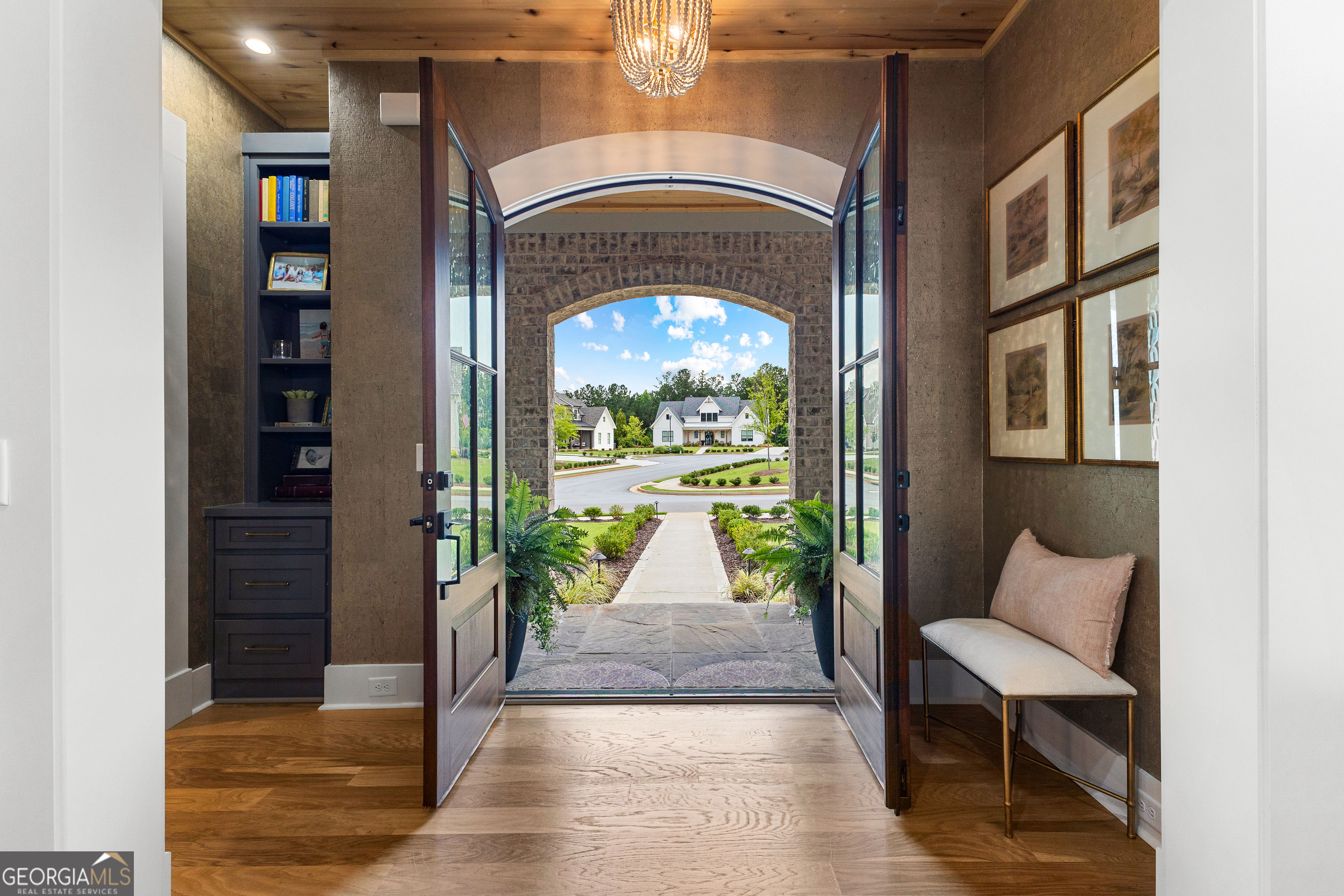 Senoia, Georgia 30276, United States, 4 Bedrooms Bedrooms, ,5 BathroomsBathrooms,Residential,Active,160013