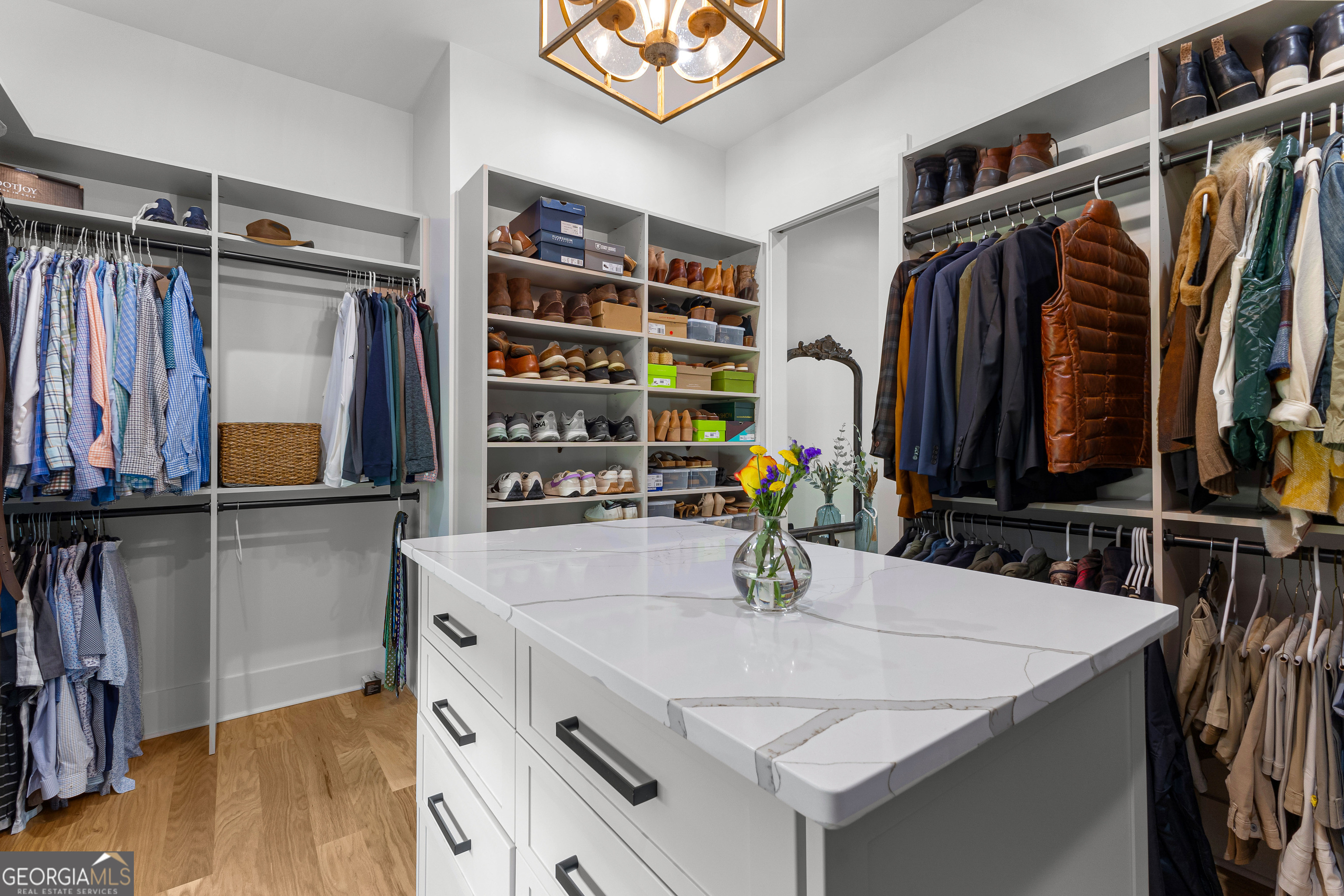 Senoia, Georgia 30276, United States, 4 Bedrooms Bedrooms, ,5 BathroomsBathrooms,Residential,Active,160013