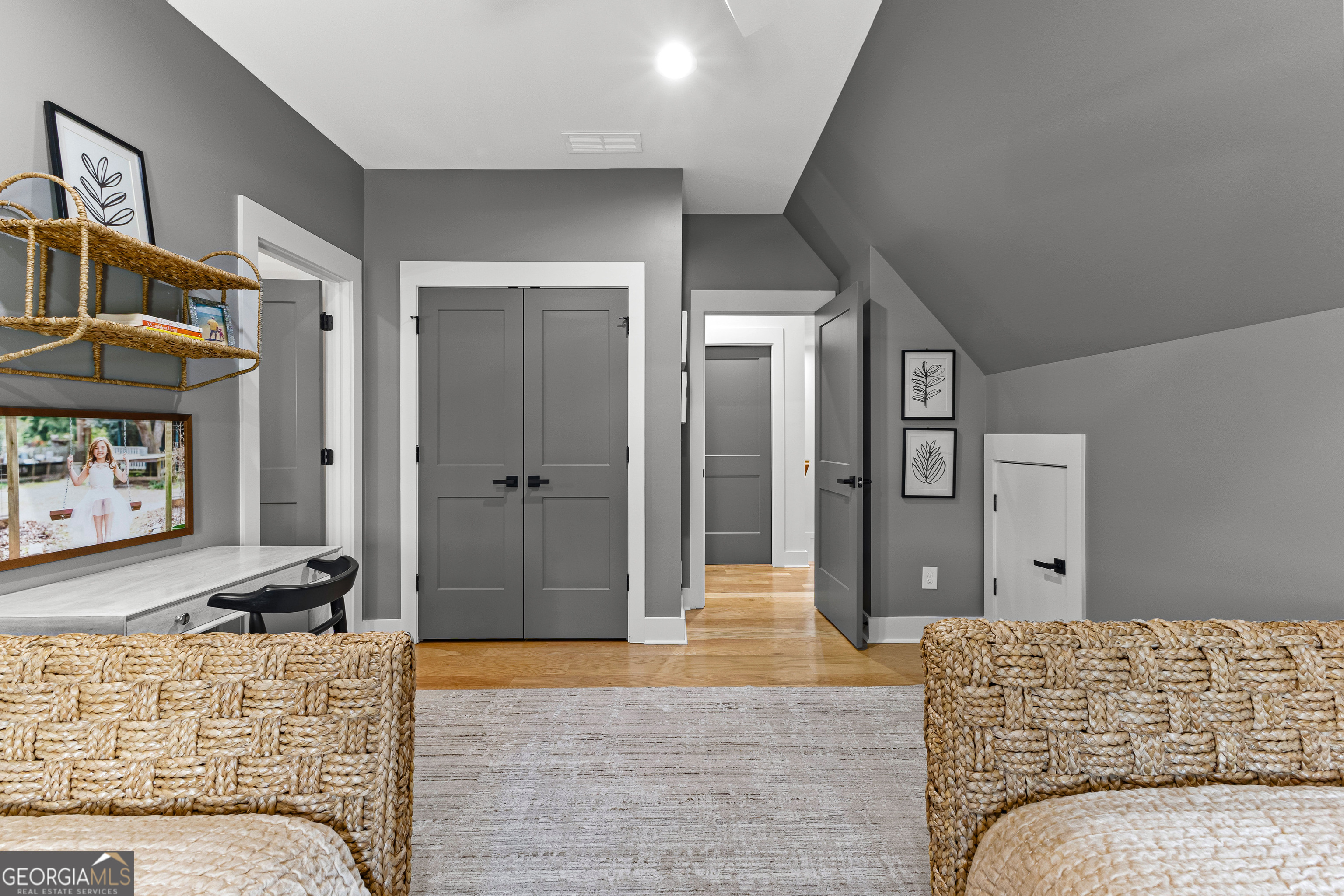 Senoia, Georgia 30276, United States, 4 Bedrooms Bedrooms, ,5 BathroomsBathrooms,Residential,Active,160013