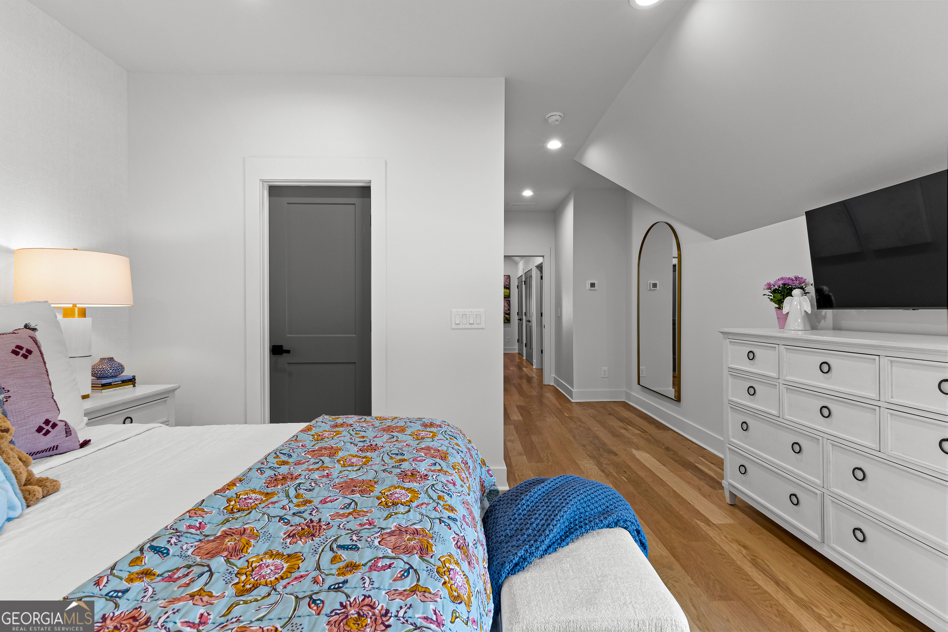 Senoia, Georgia 30276, United States, 4 Bedrooms Bedrooms, ,5 BathroomsBathrooms,Residential,Active,160013