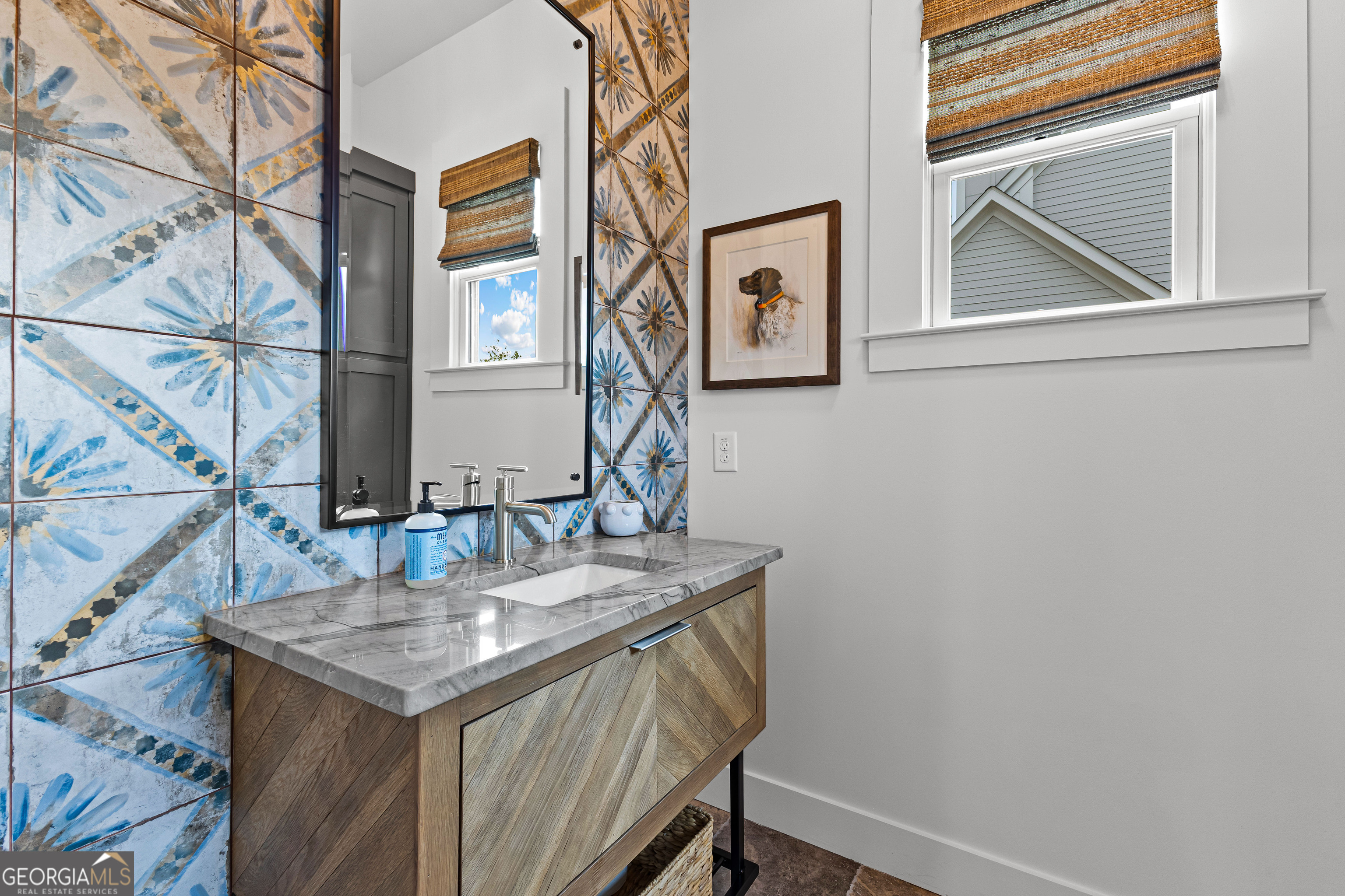 Senoia, Georgia 30276, United States, 4 Bedrooms Bedrooms, ,5 BathroomsBathrooms,Residential,Active,160013