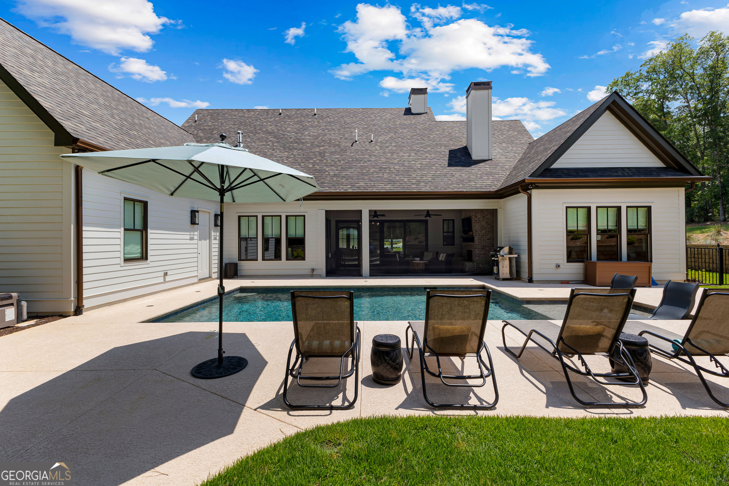 Senoia, Georgia 30276, United States, 4 Bedrooms Bedrooms, ,5 BathroomsBathrooms,Residential,Active,160013