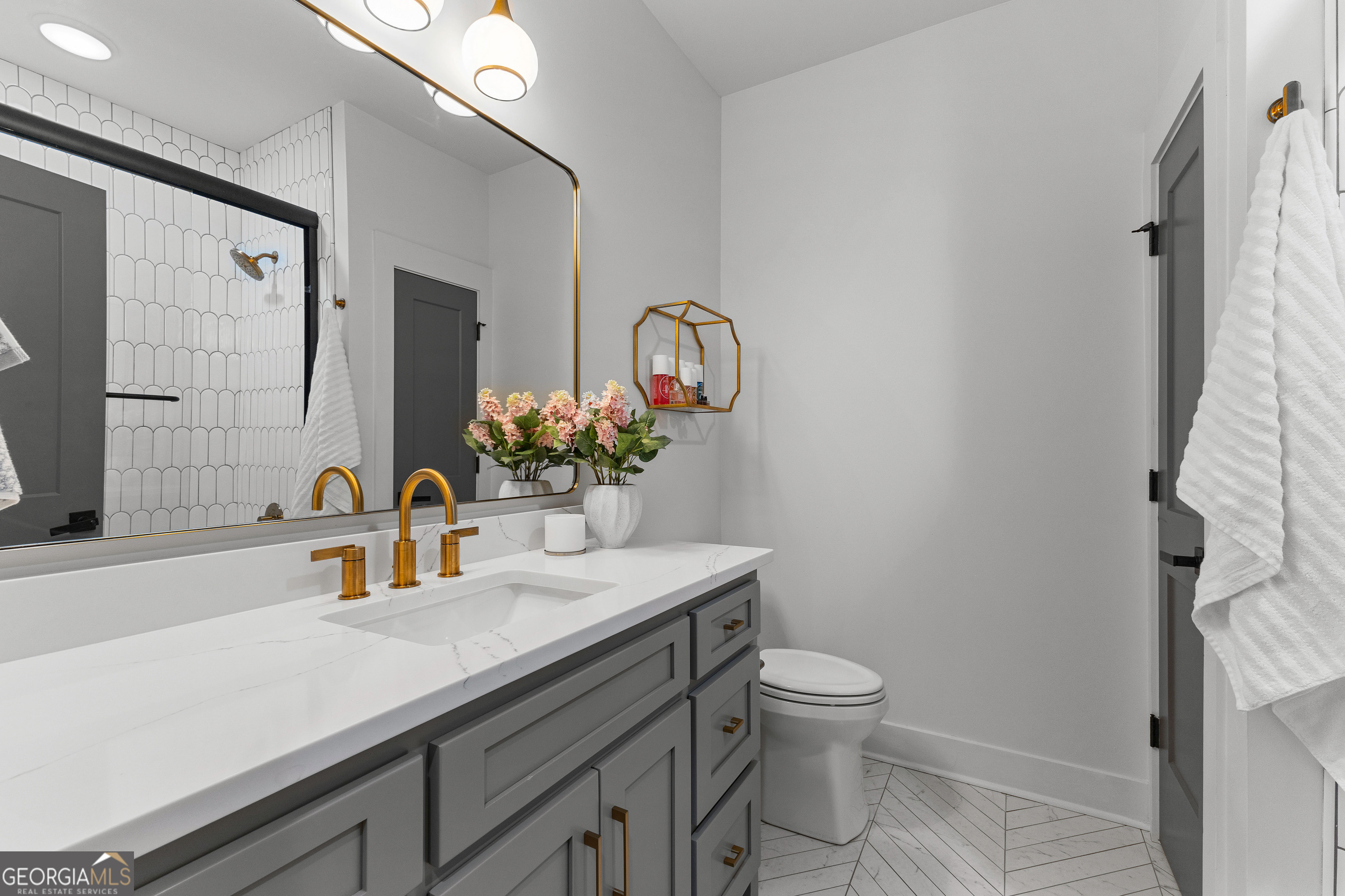 Senoia, Georgia 30276, United States, 4 Bedrooms Bedrooms, ,5 BathroomsBathrooms,Residential,Active,160013