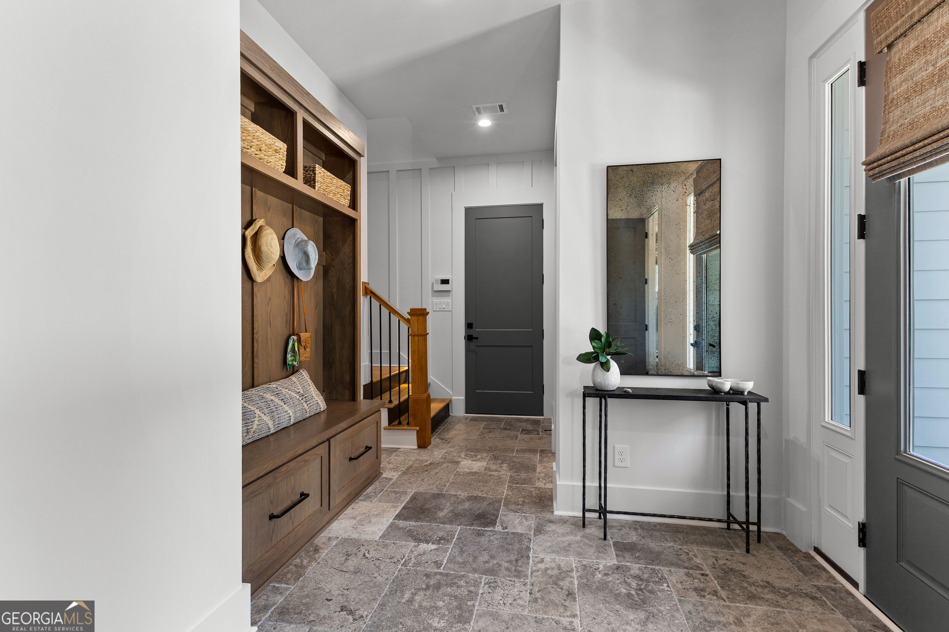 Senoia, Georgia 30276, United States, 4 Bedrooms Bedrooms, ,5 BathroomsBathrooms,Residential,Active,160013