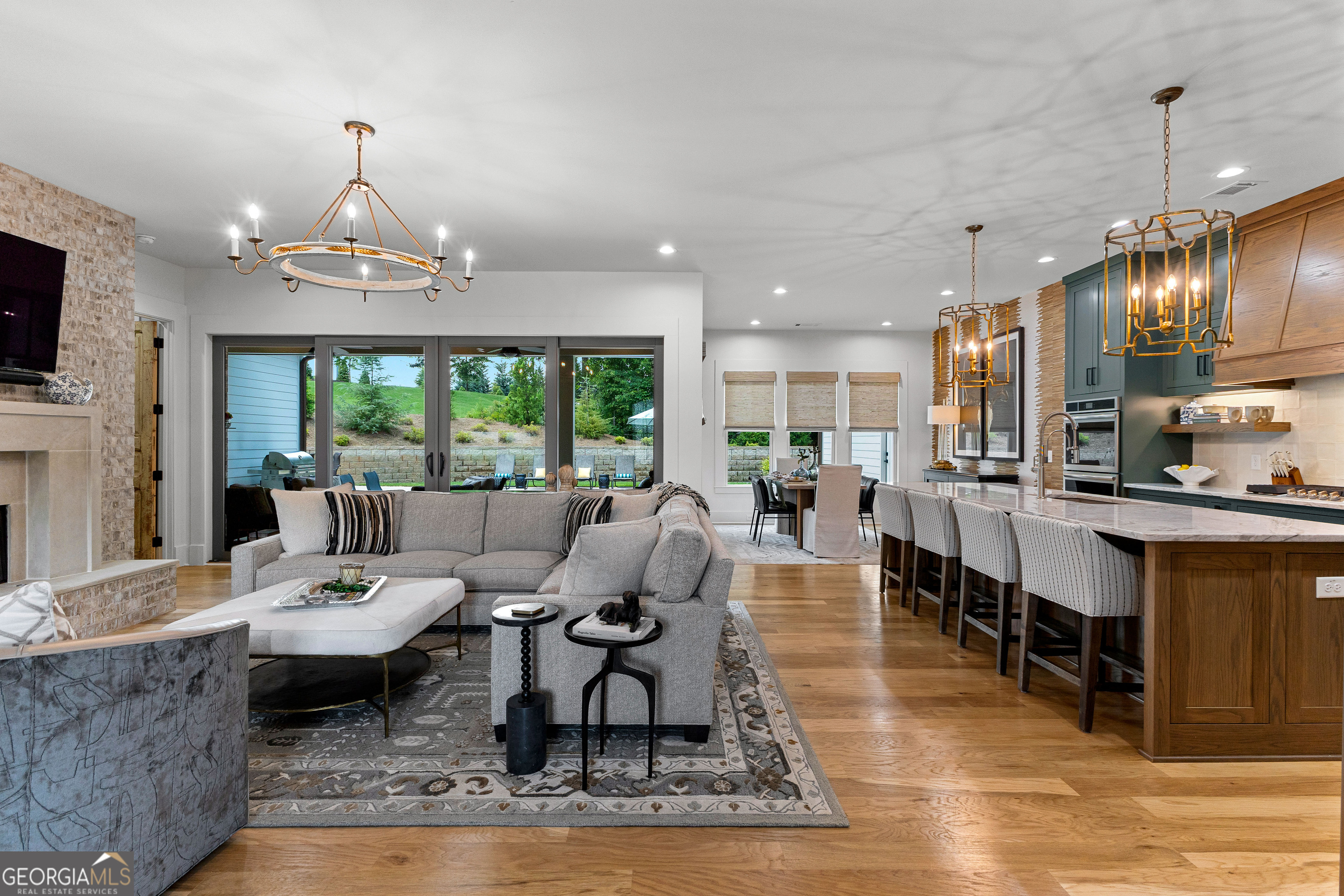 Senoia, Georgia 30276, United States, 4 Bedrooms Bedrooms, ,5 BathroomsBathrooms,Residential,Active,160013