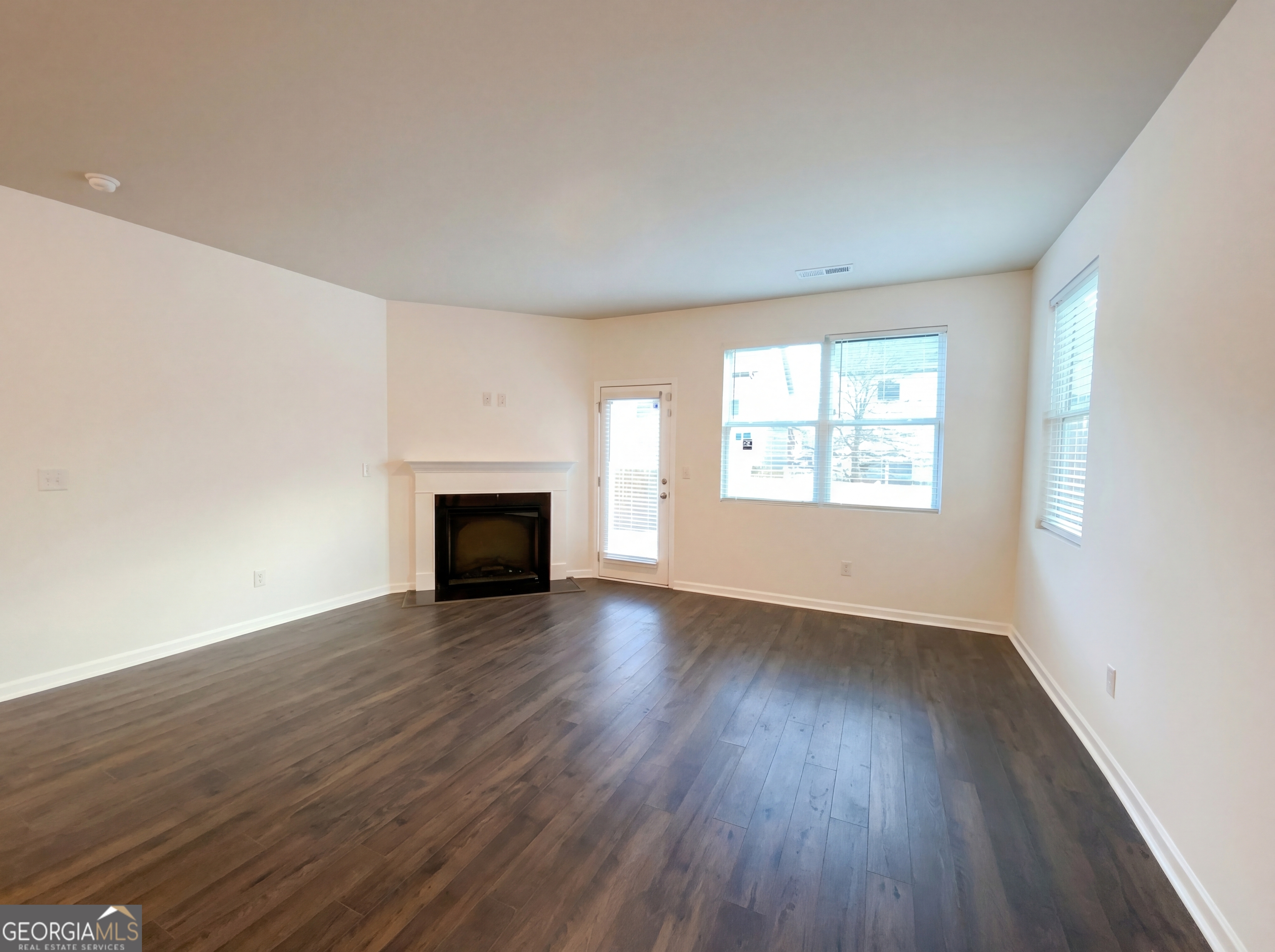 2611 Lovejoy Crossing DR