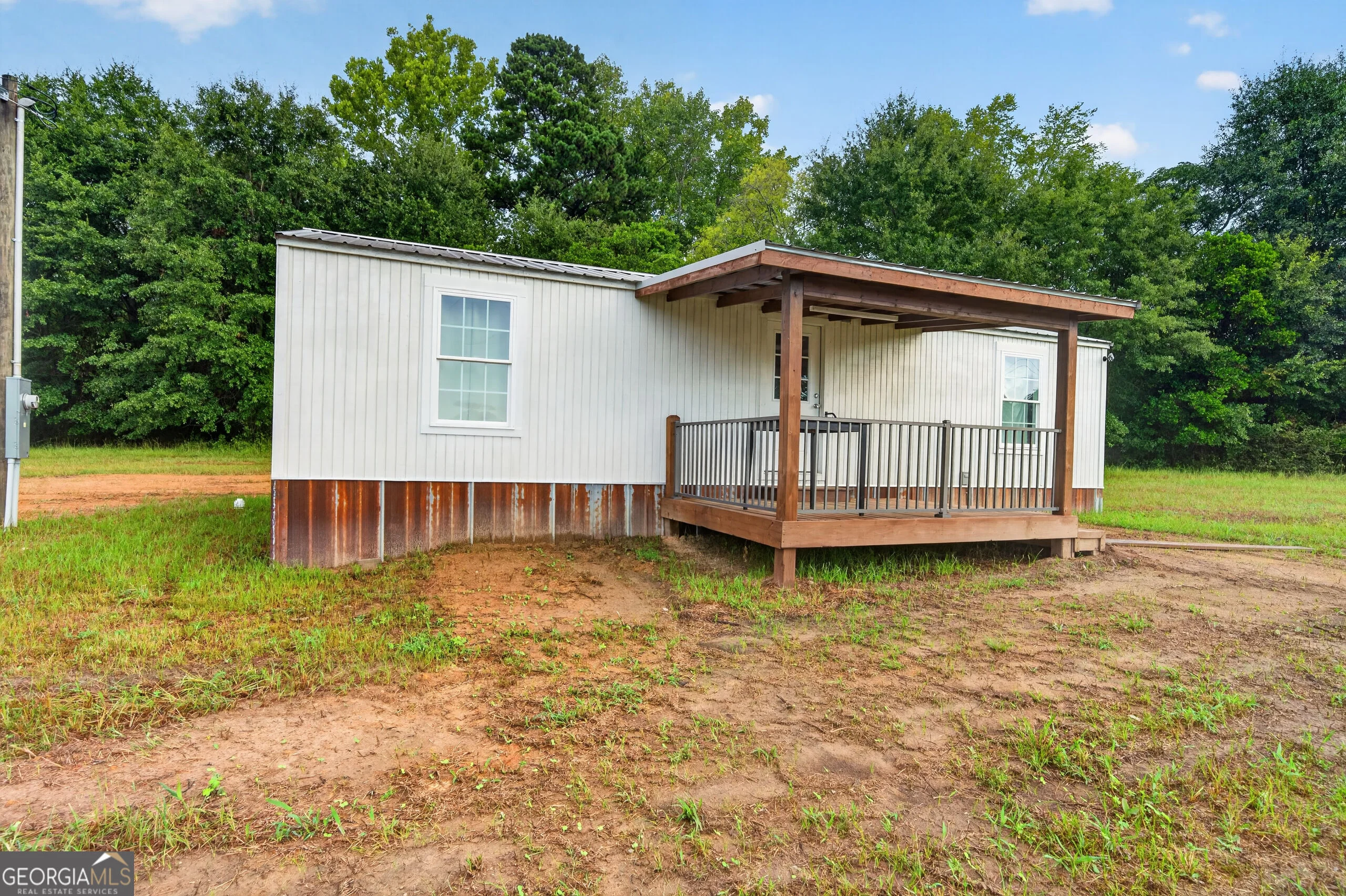 11381 Georgia 18, Gordon, GA, 31031