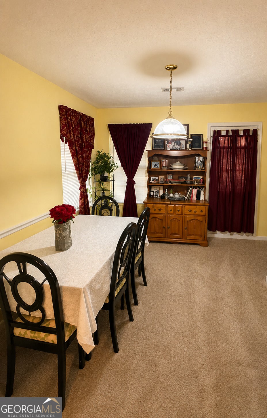 649 Forest Hills PATH